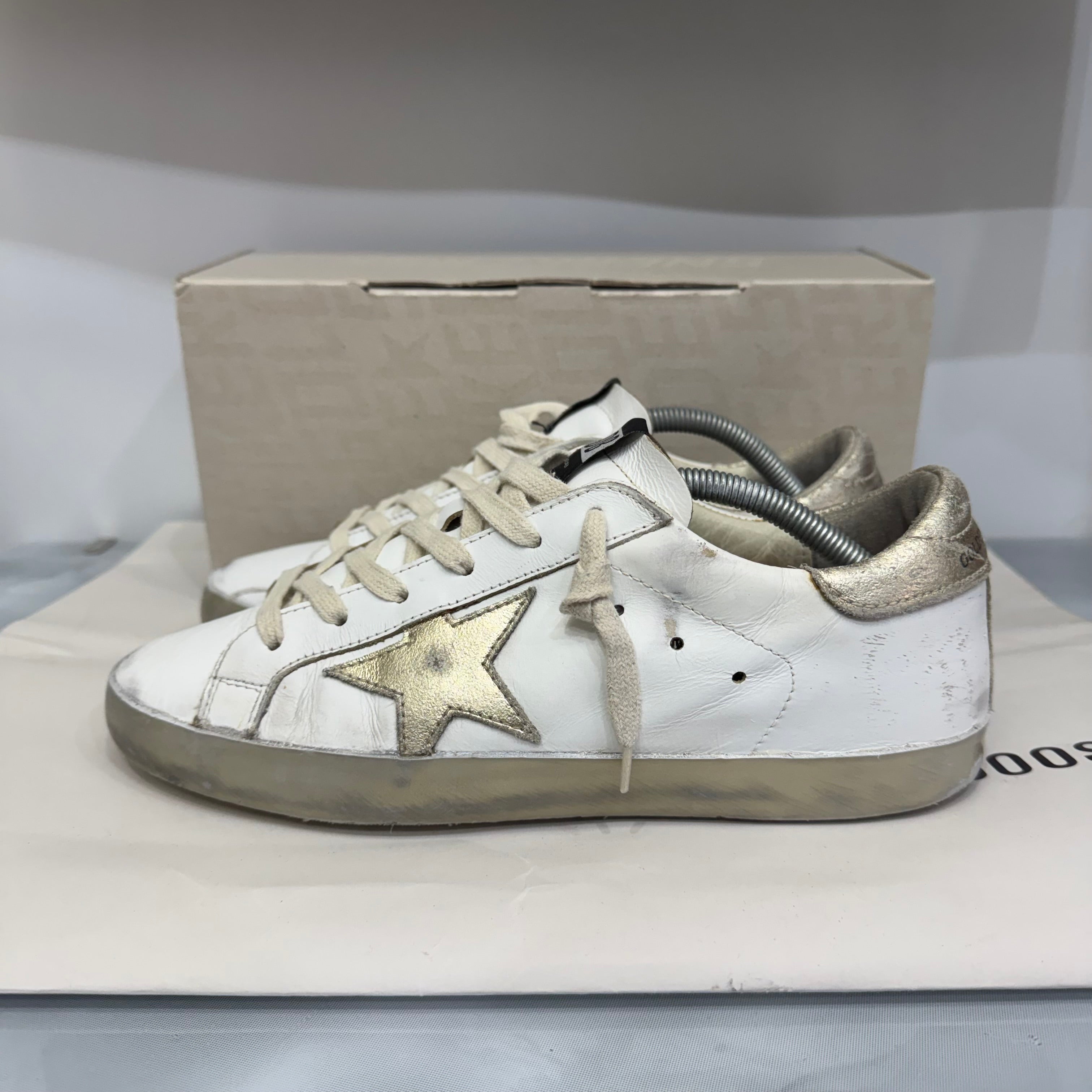 Golden Goose Superstar 39