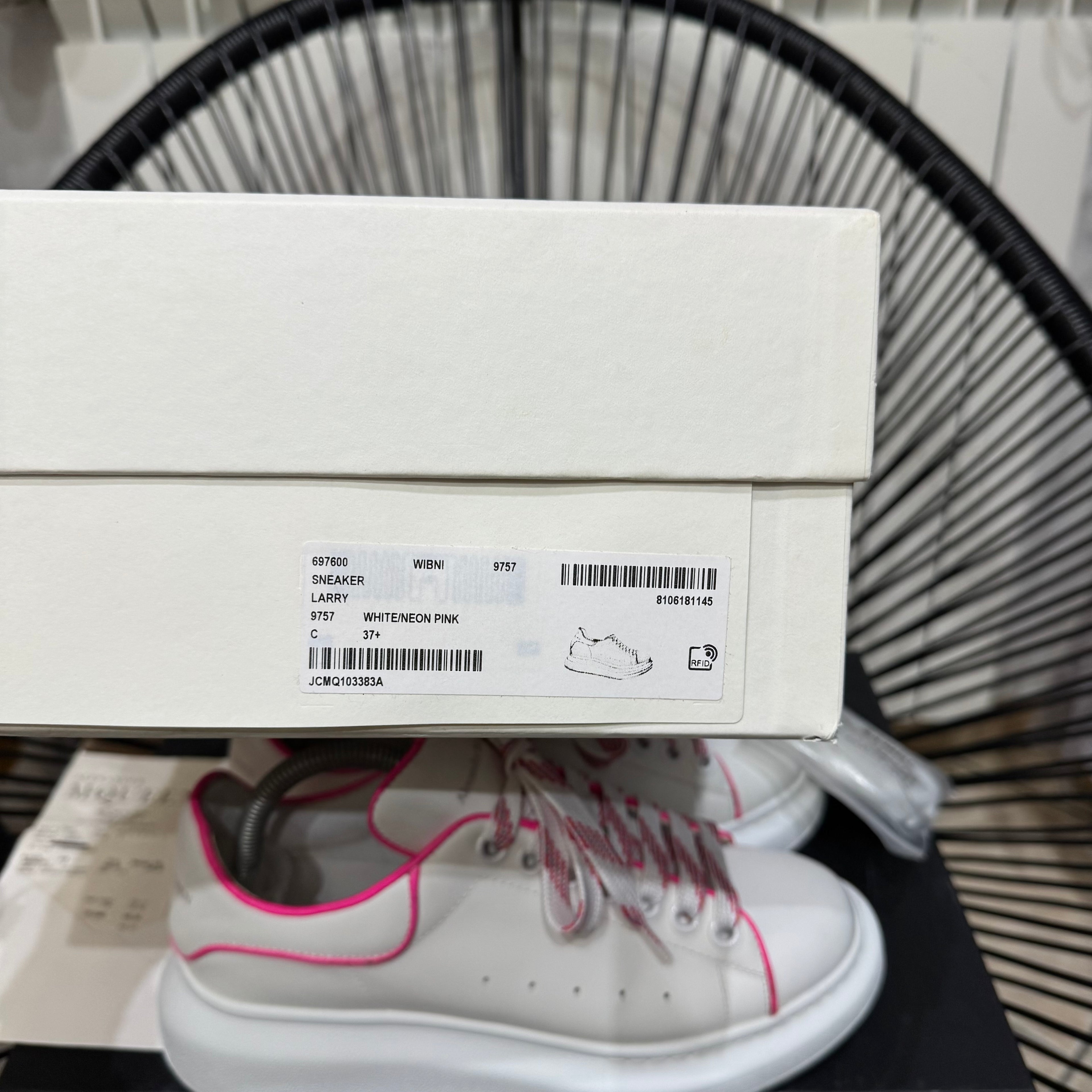 Alexander McQueen 37,5