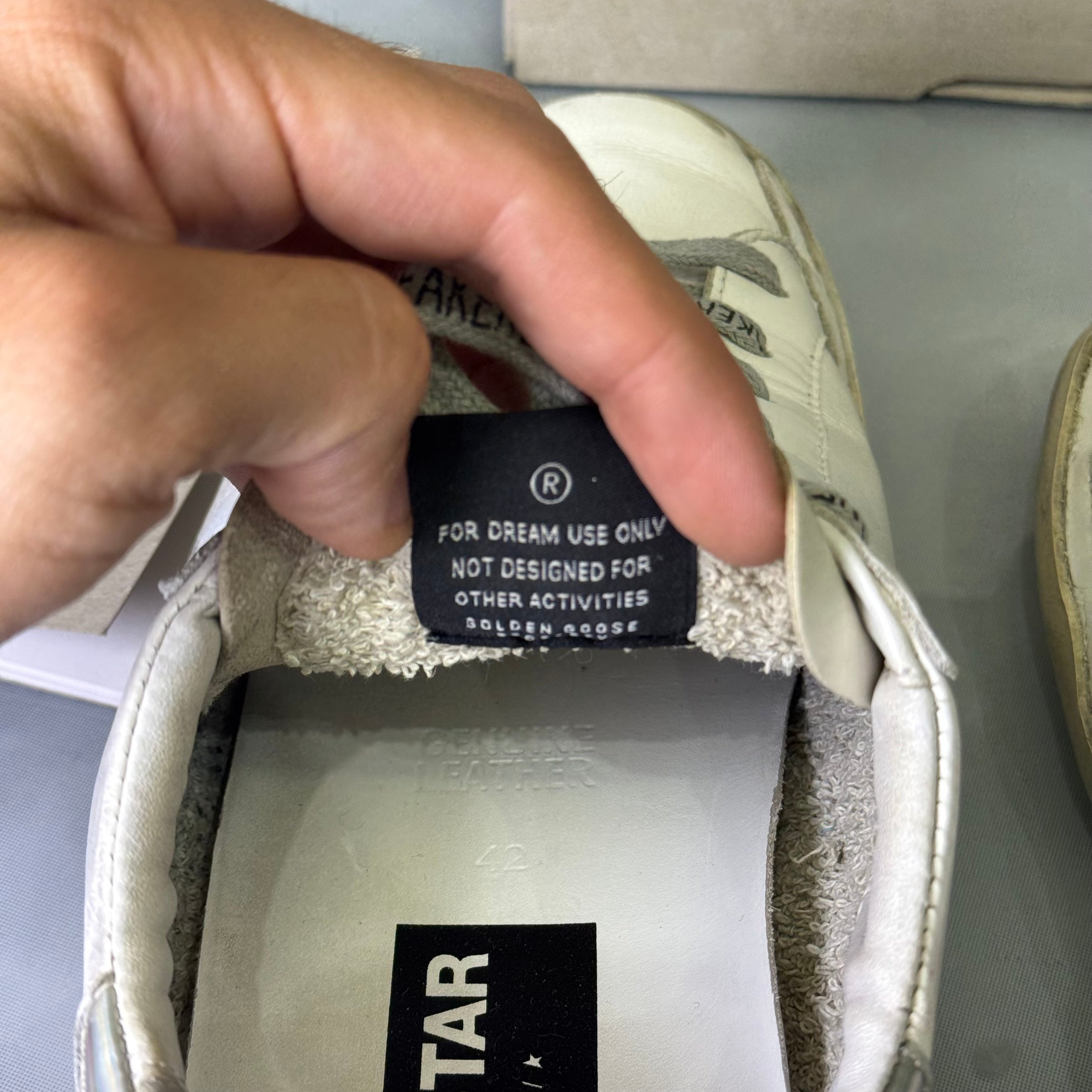 Golden Goose Superstar 42