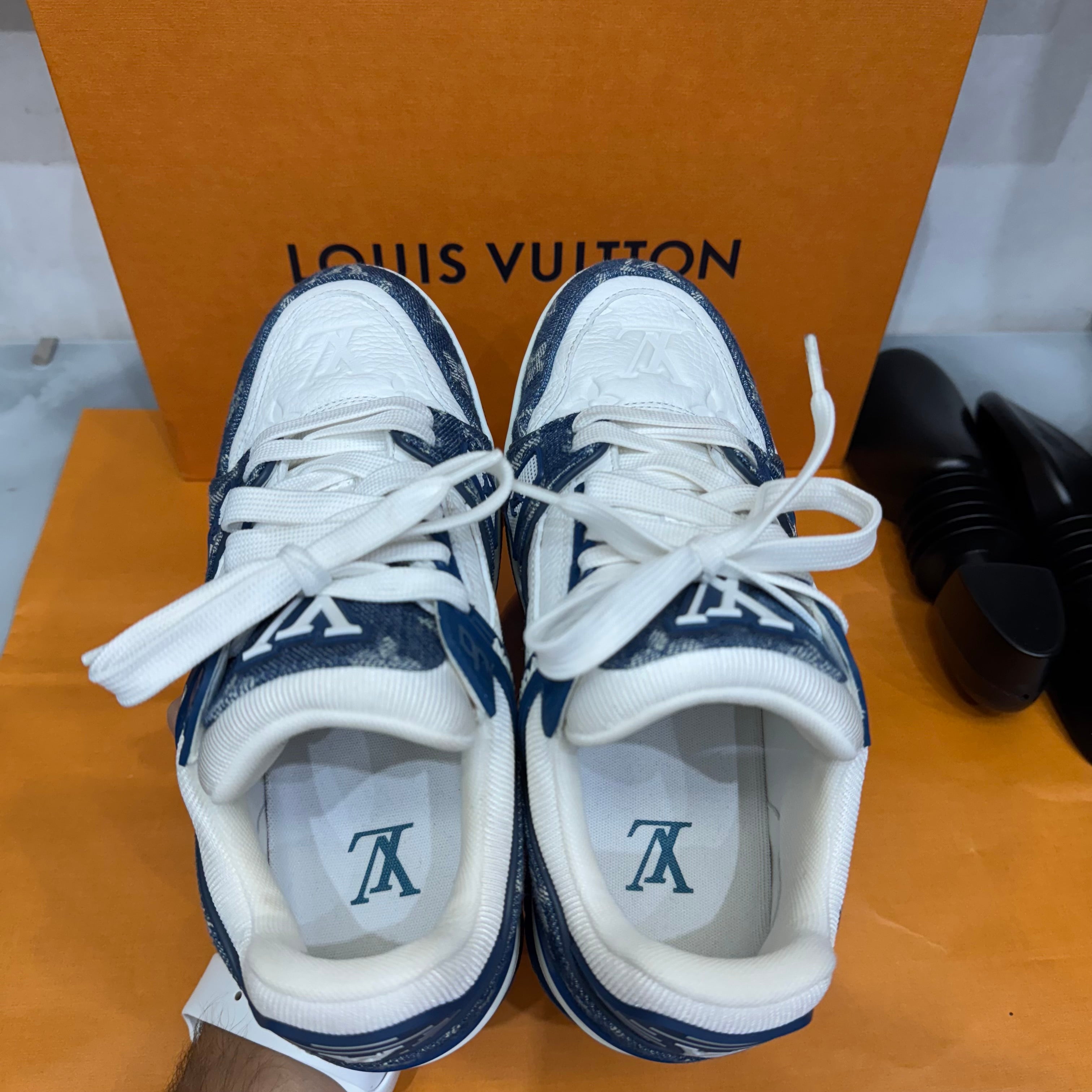 Louis Vuitton Trainer 37