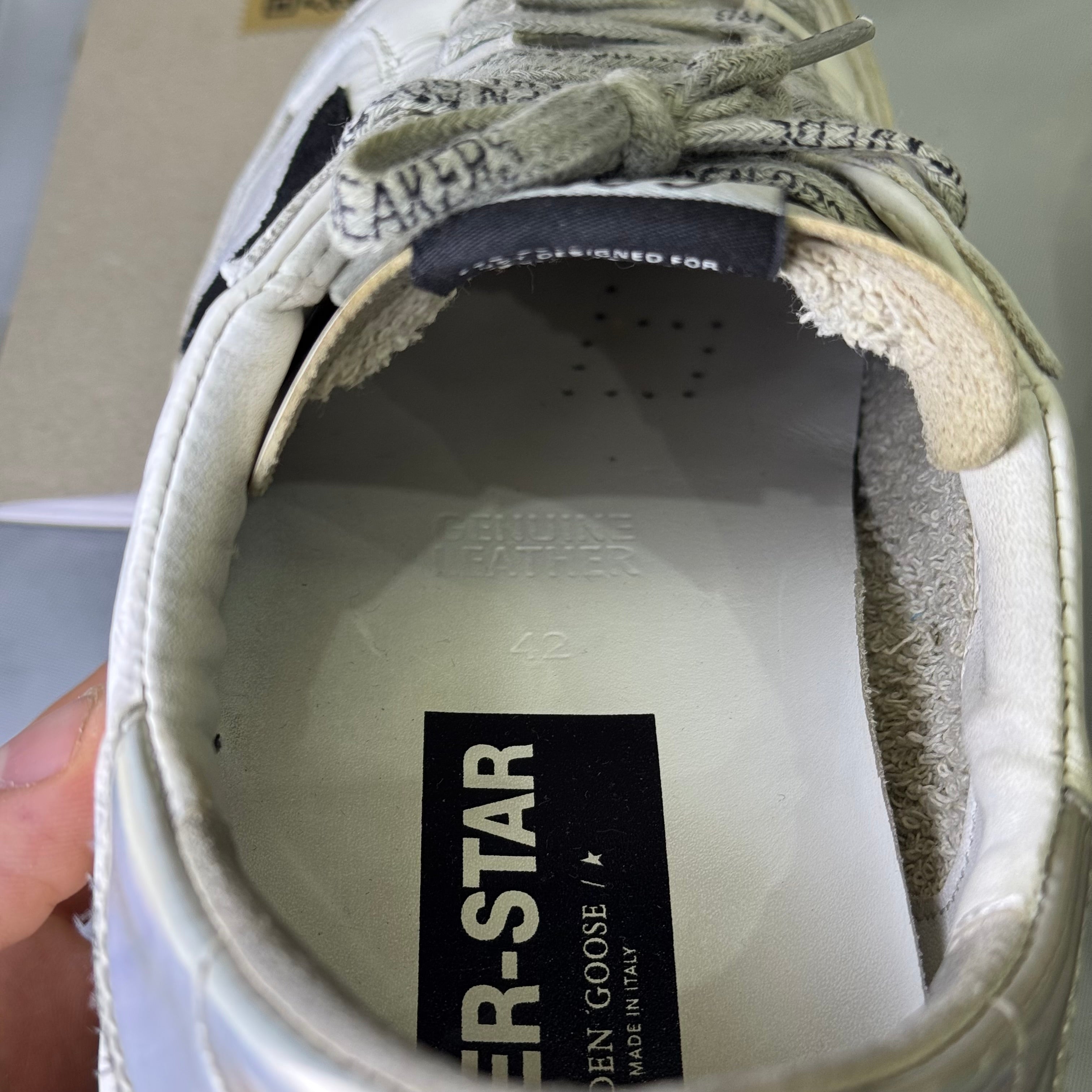 Golden Goose Superstar 42