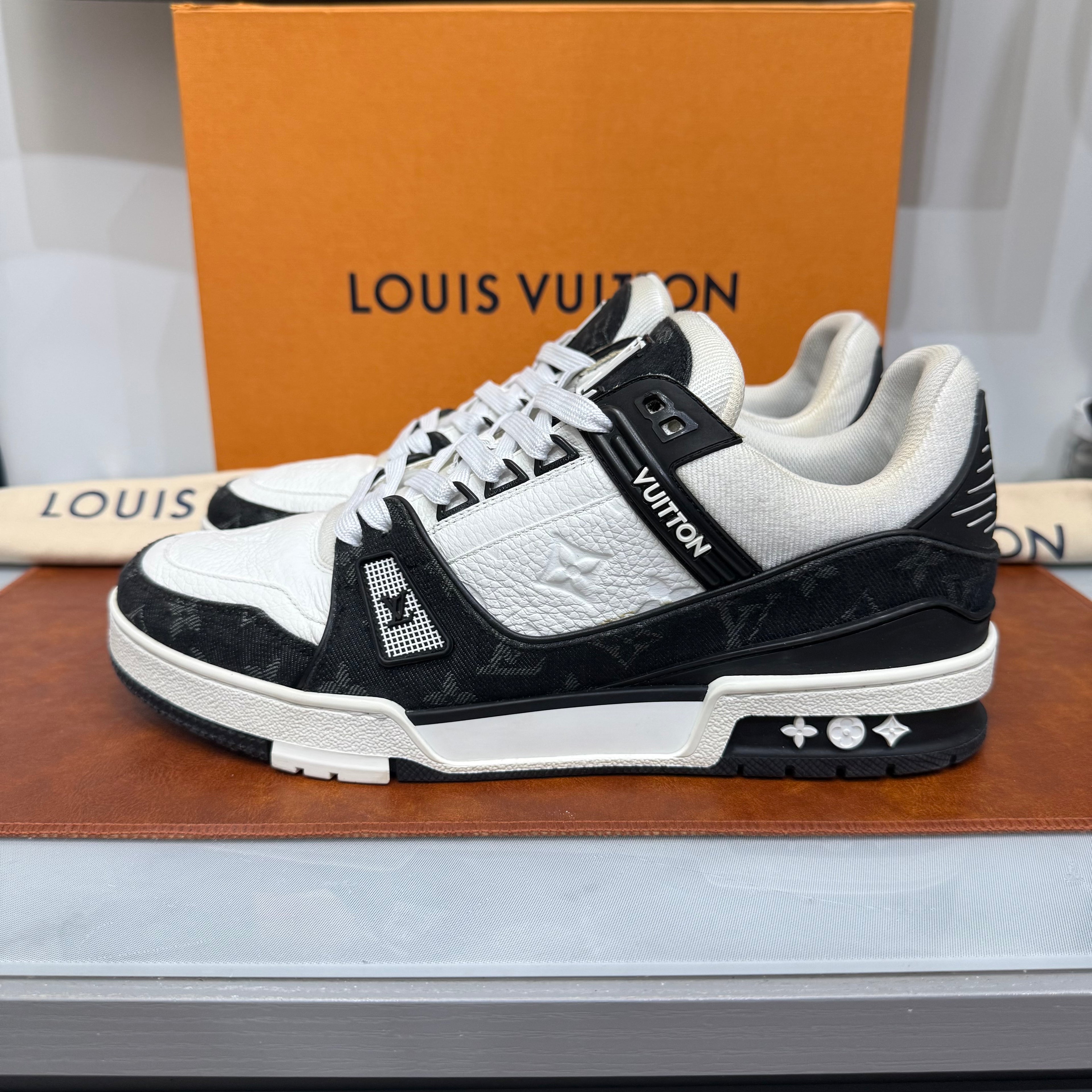 Louis Vuitton, Trainer, 43