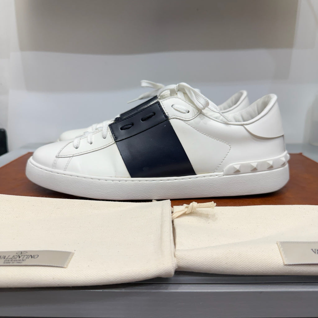 Valentino Garavani, Open, 45