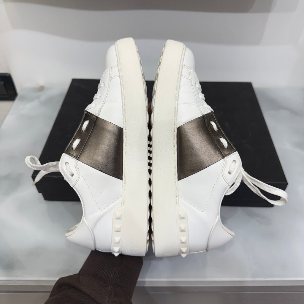 Valentino Garavani, Open, 35