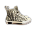 Christian Dior, B23, 37