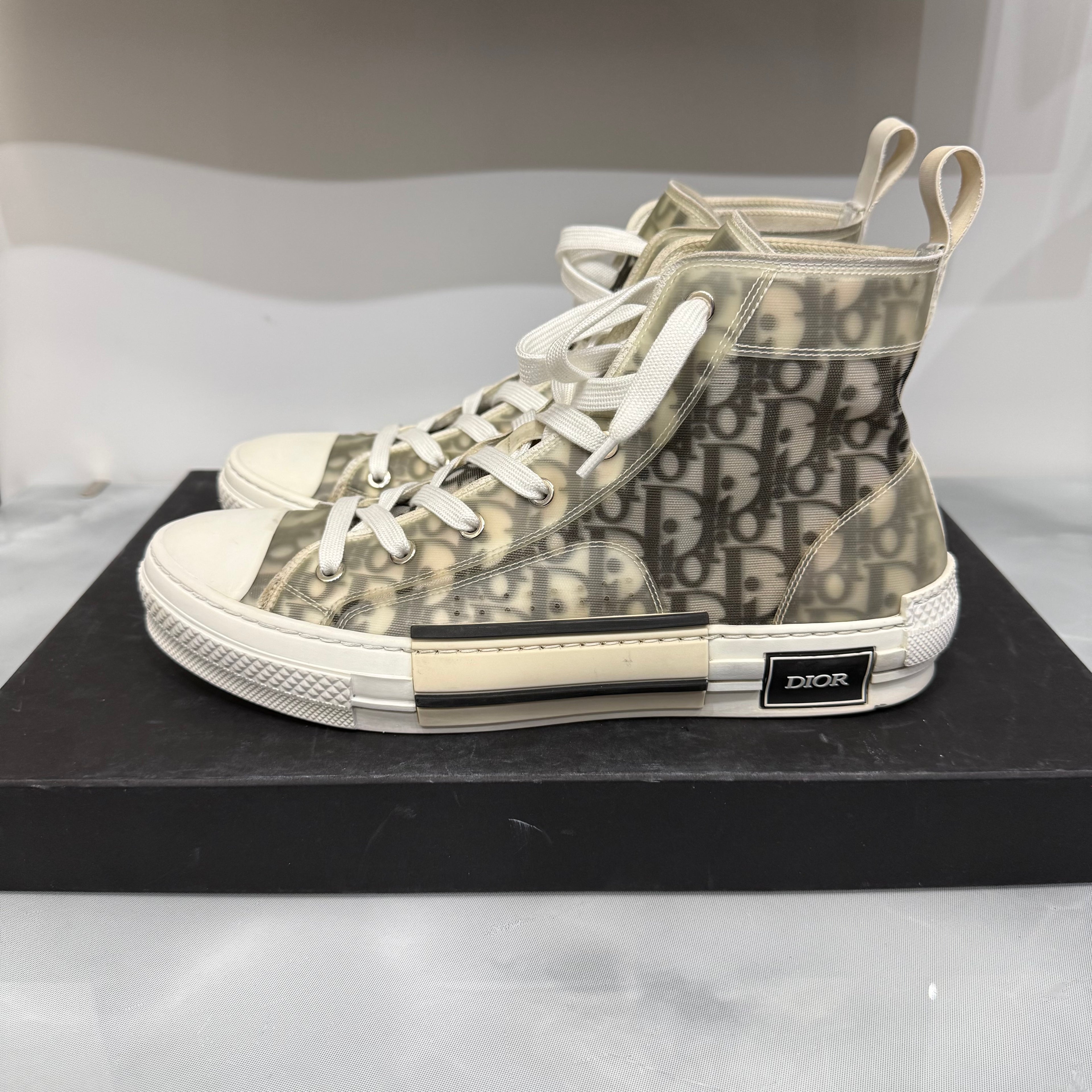 Dior, B23, 42