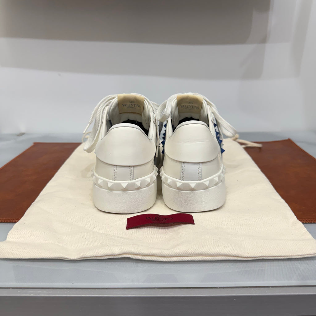 Valentino Garavani, Untitled, 36