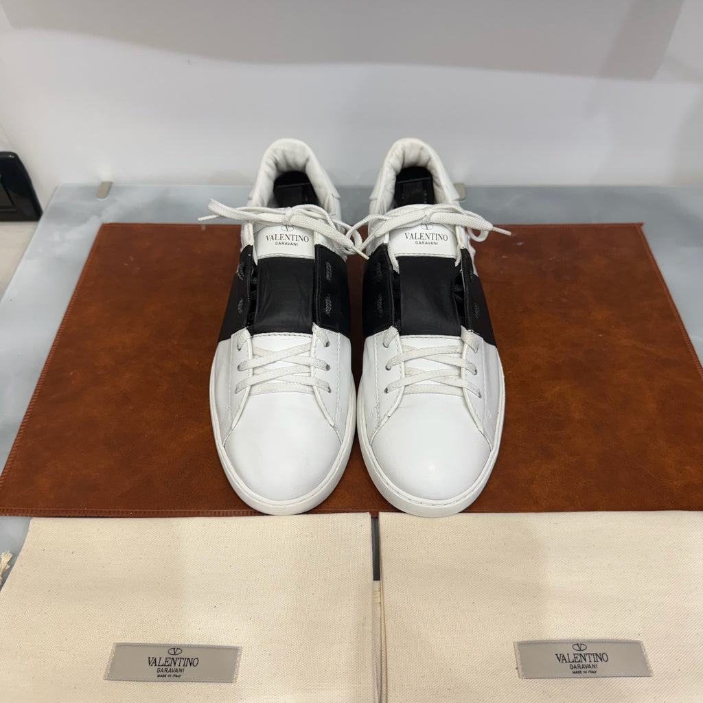 Valentino Garavani, Open, 41