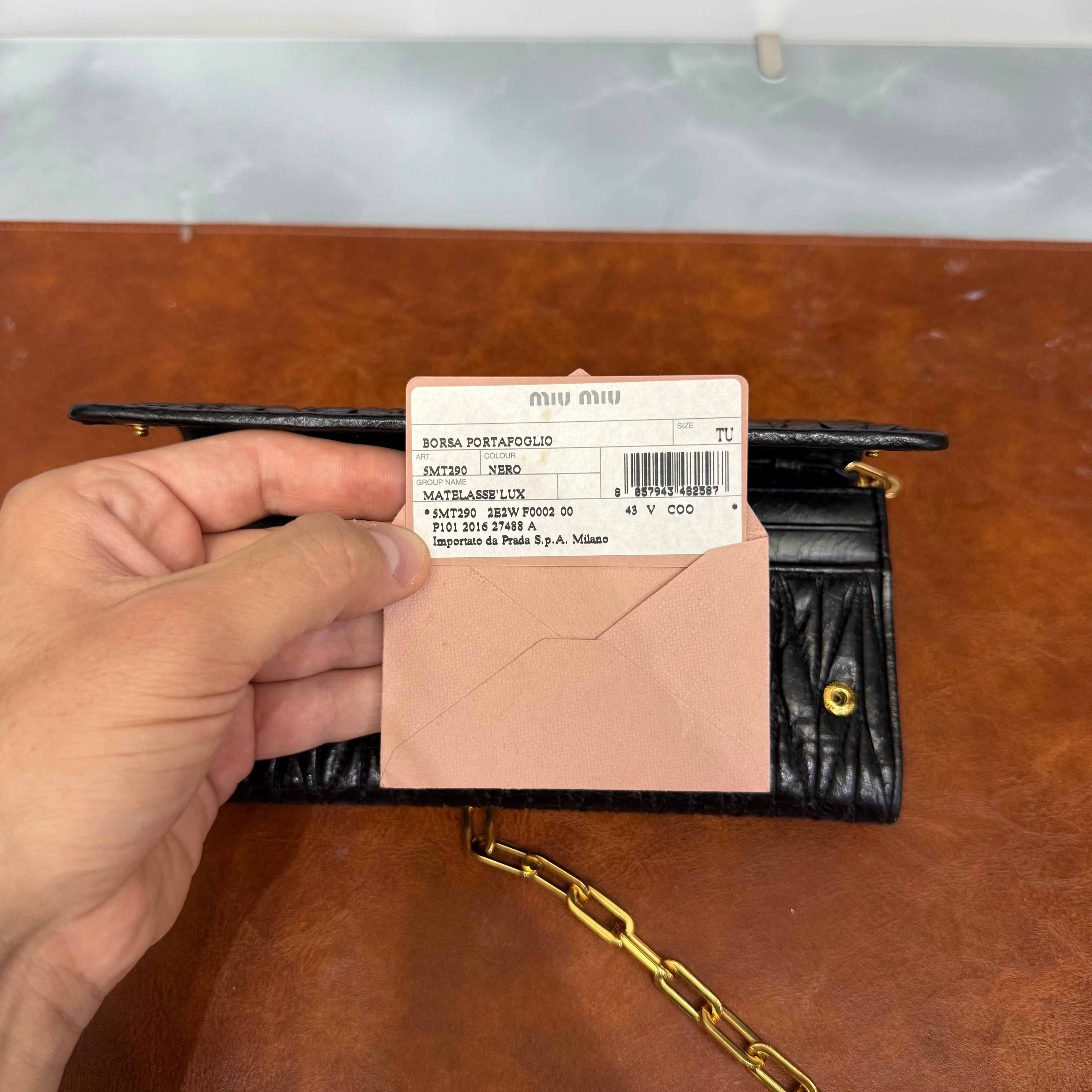 MiuMiu, Wallet on Chain