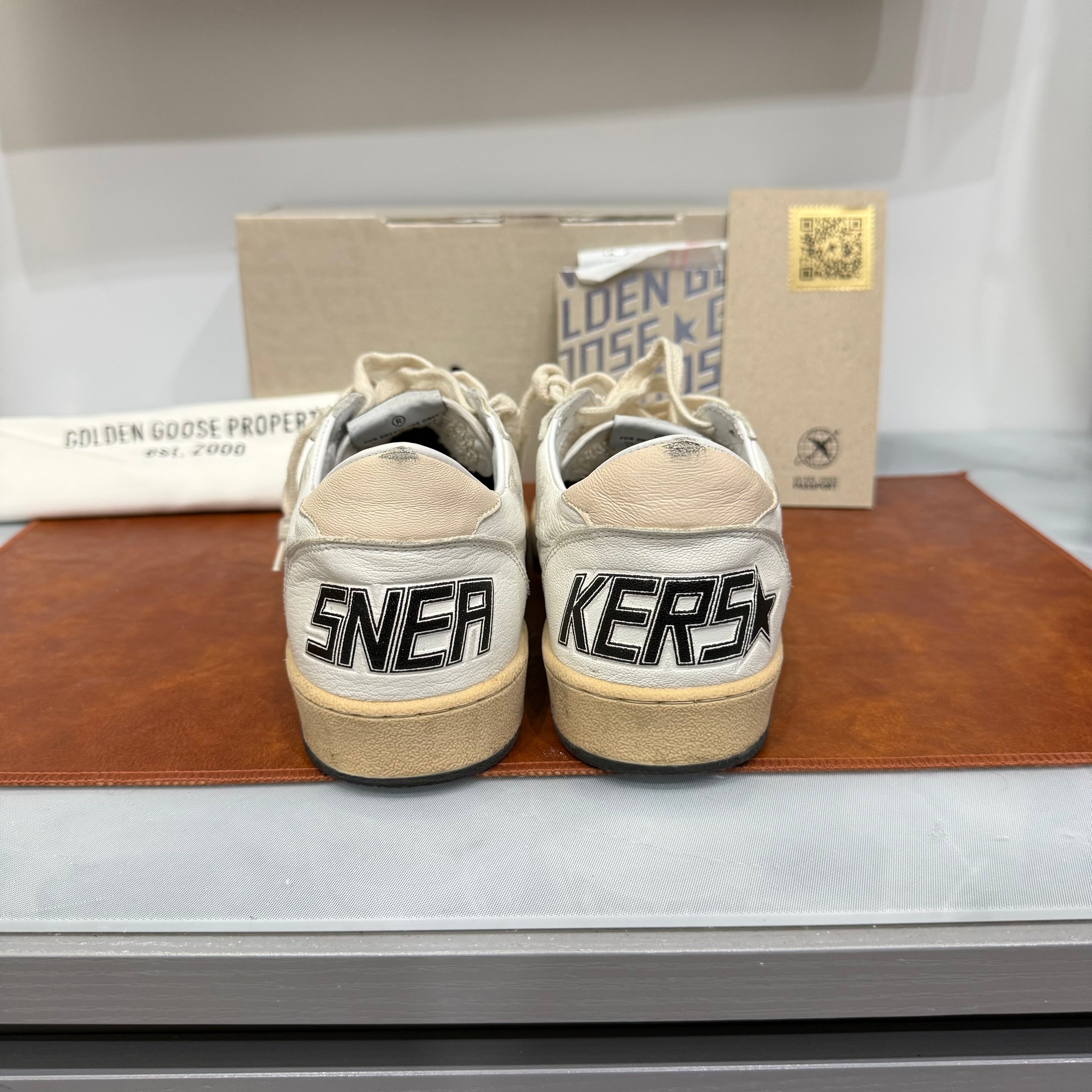 Golden Goose Ballstar