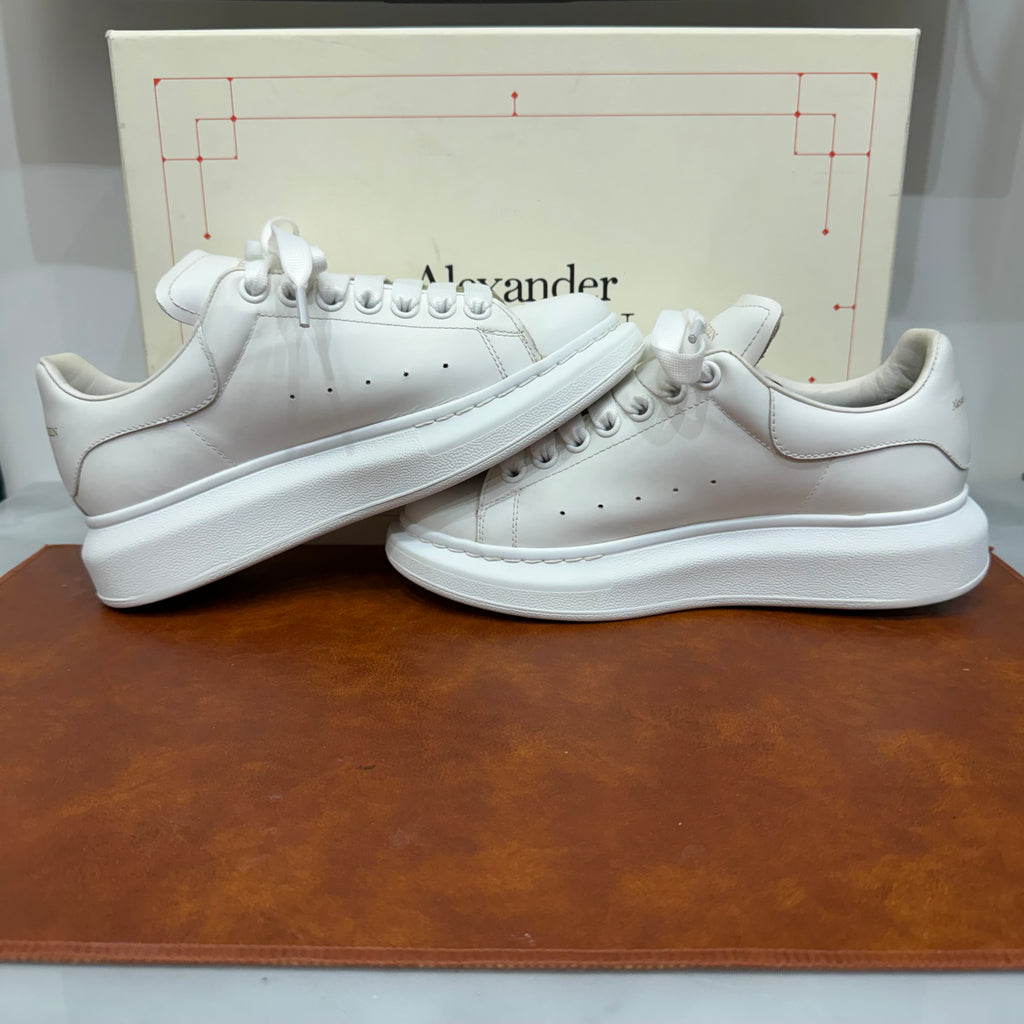 Alexander McQueen, OverSized, 37