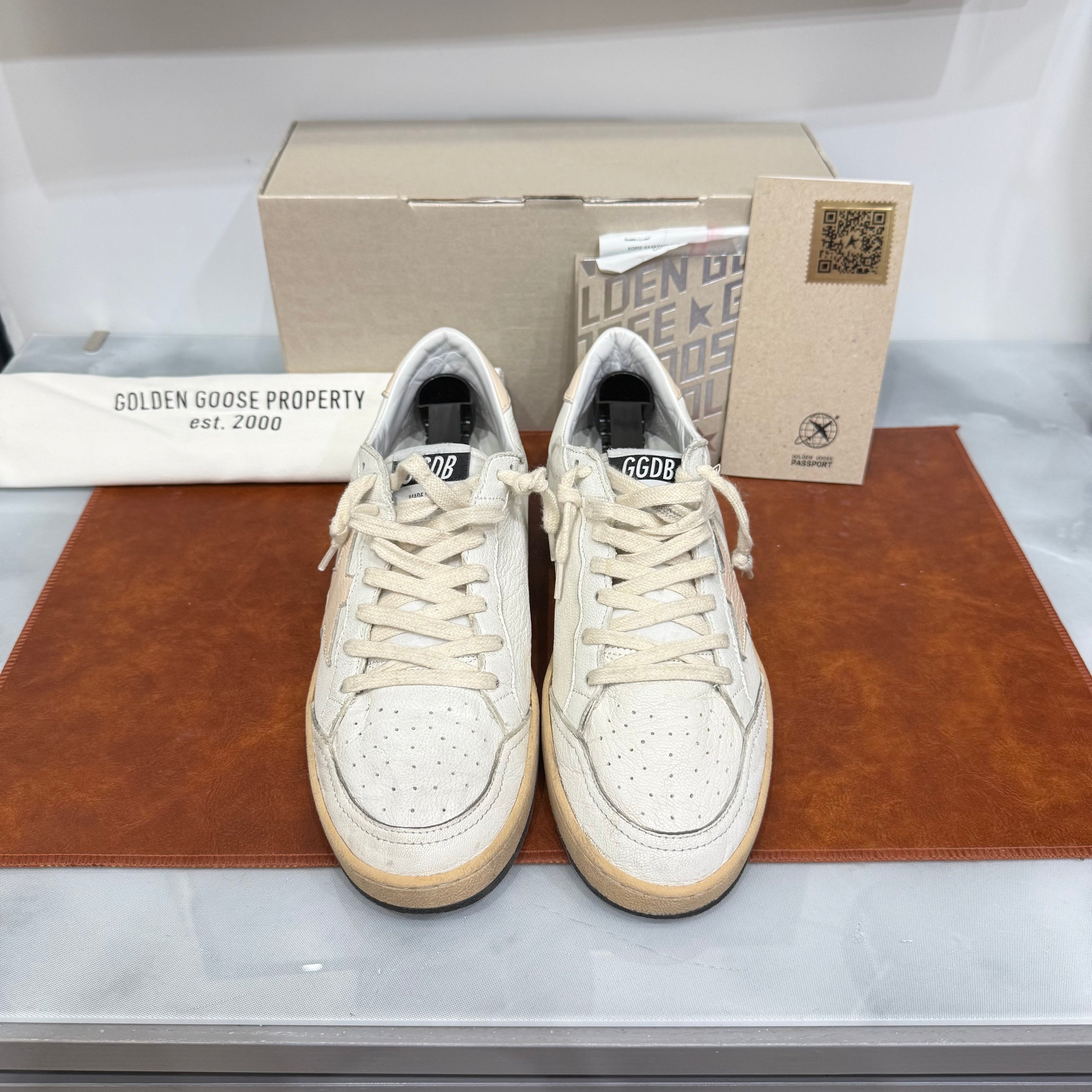 Golden Goose Ballstar