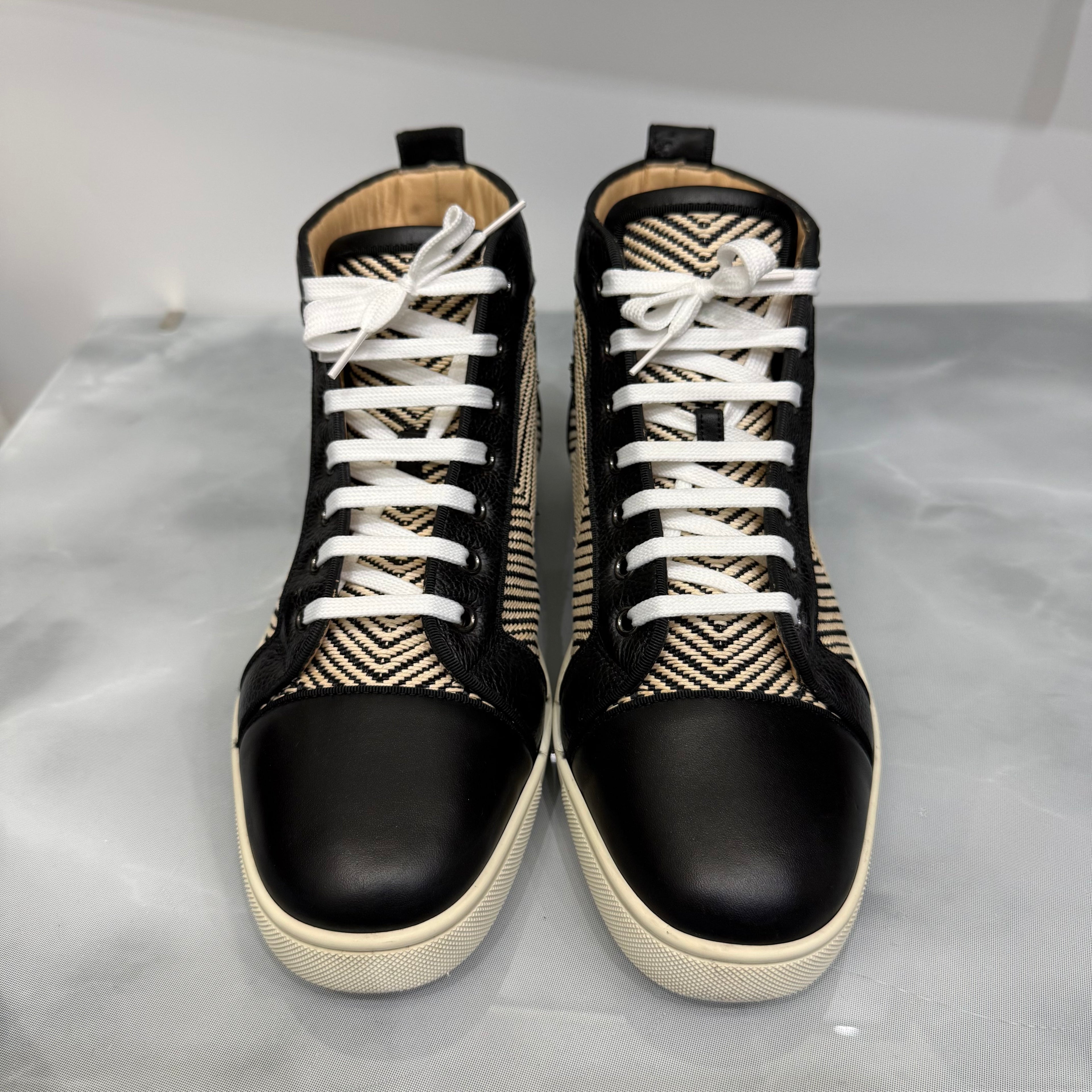 Louboutin 43