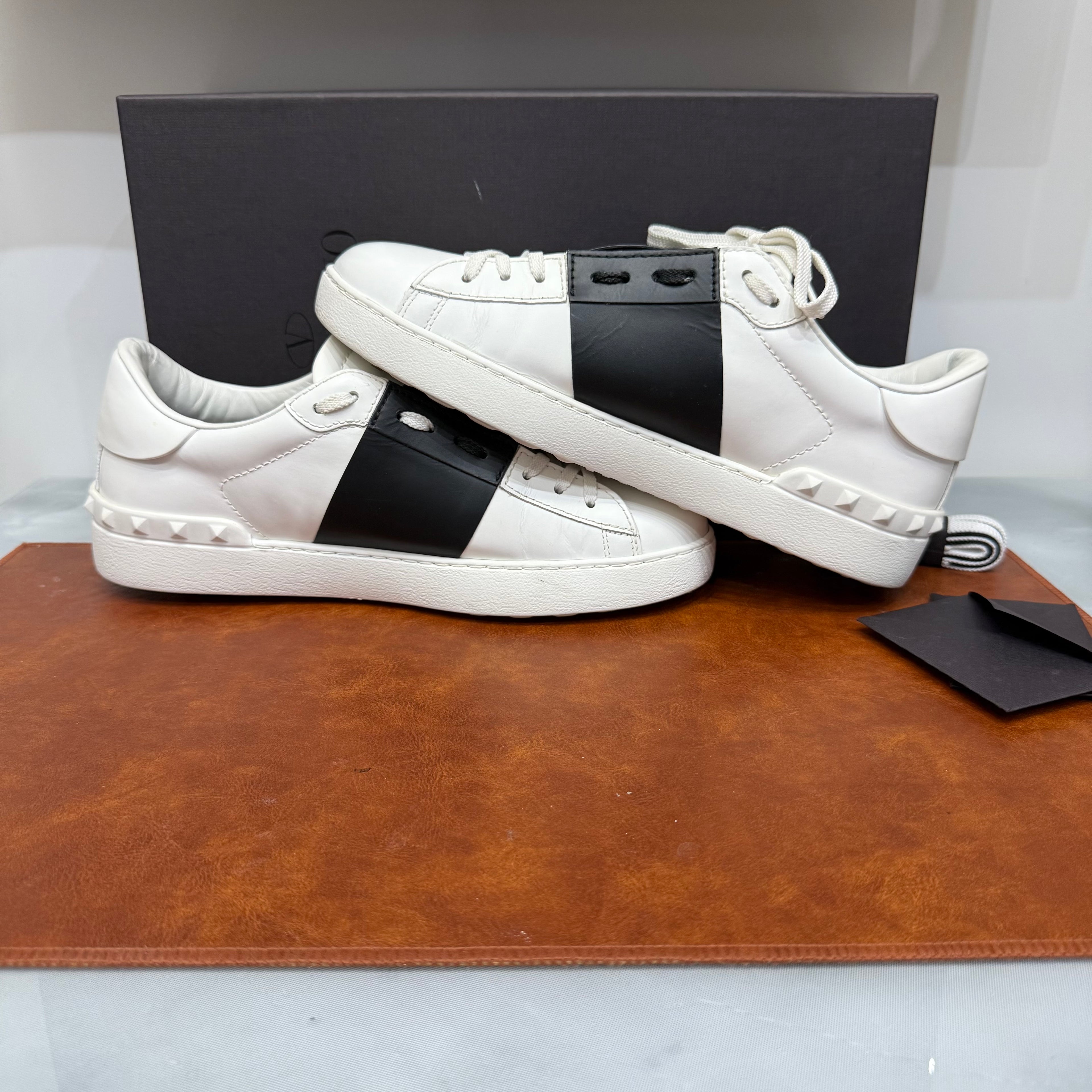 Valentino Garavani, Rockstud, 40.5
