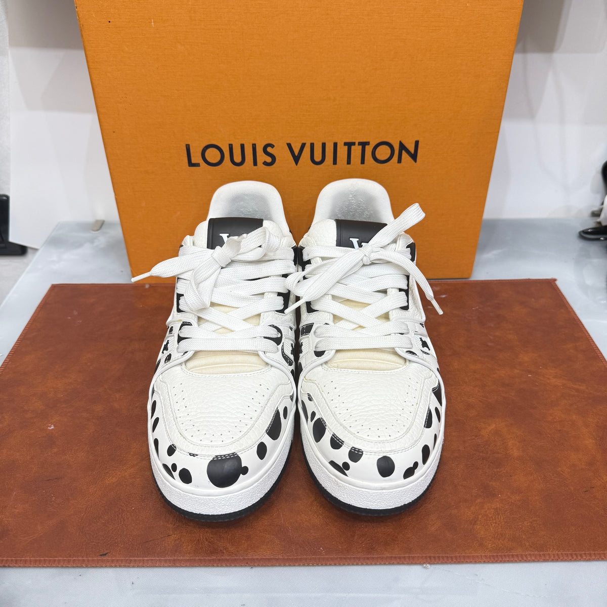 Louis Vuitton, Trainer x Kusama, 41