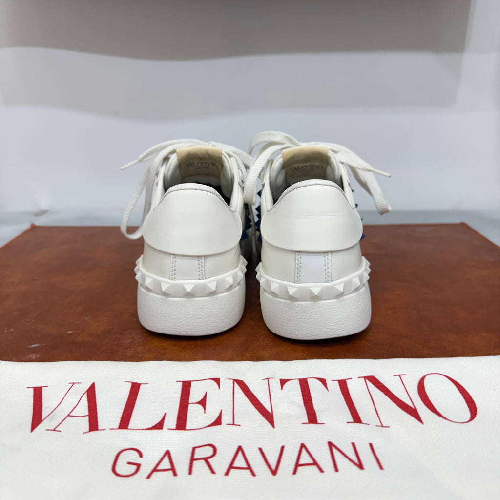 Valentino Garavani, Untitled, 36