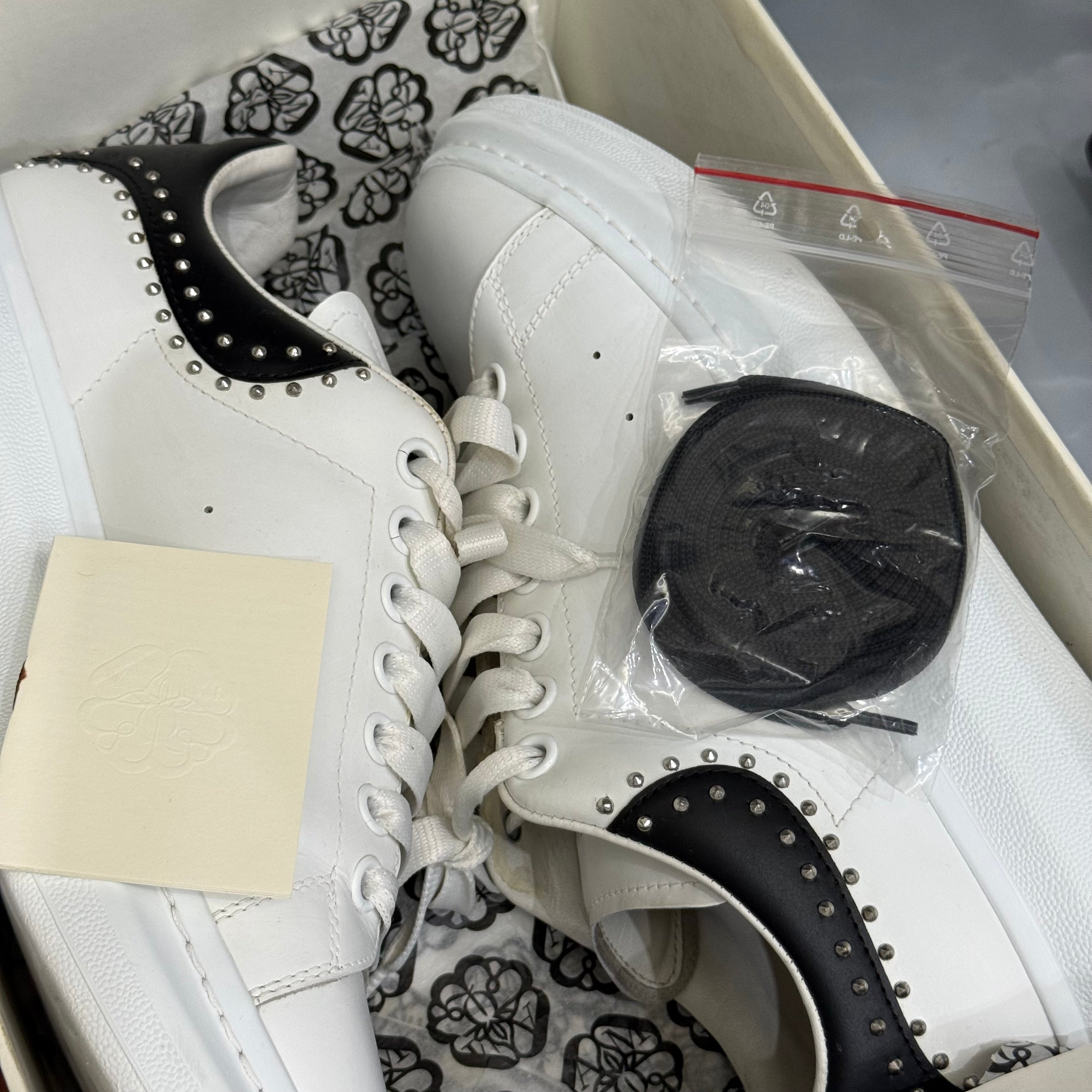 Alexander McQueen, Larry Special, 42