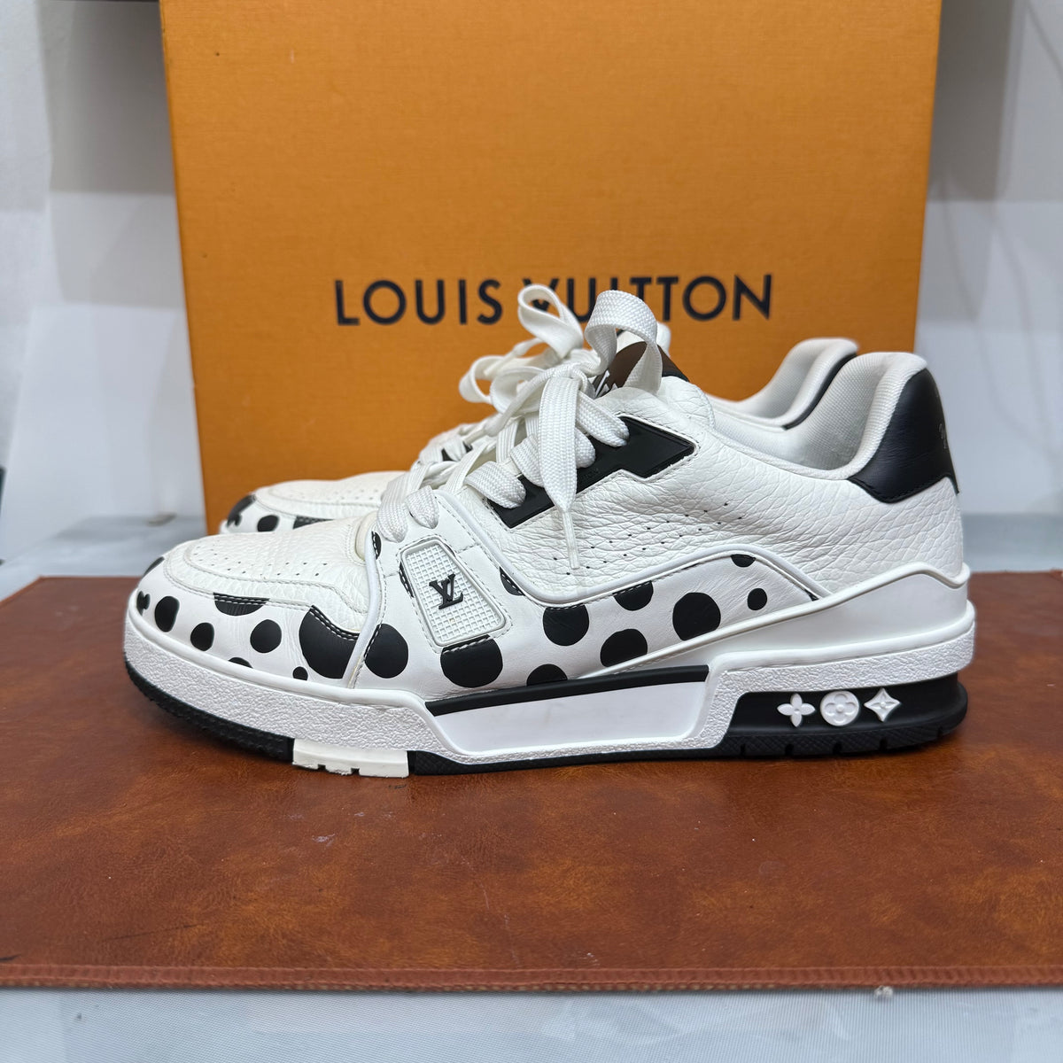 Louis Vuitton, Trainer x Kusama, 41