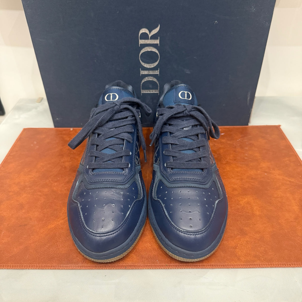 Christian Dior, B27, 43