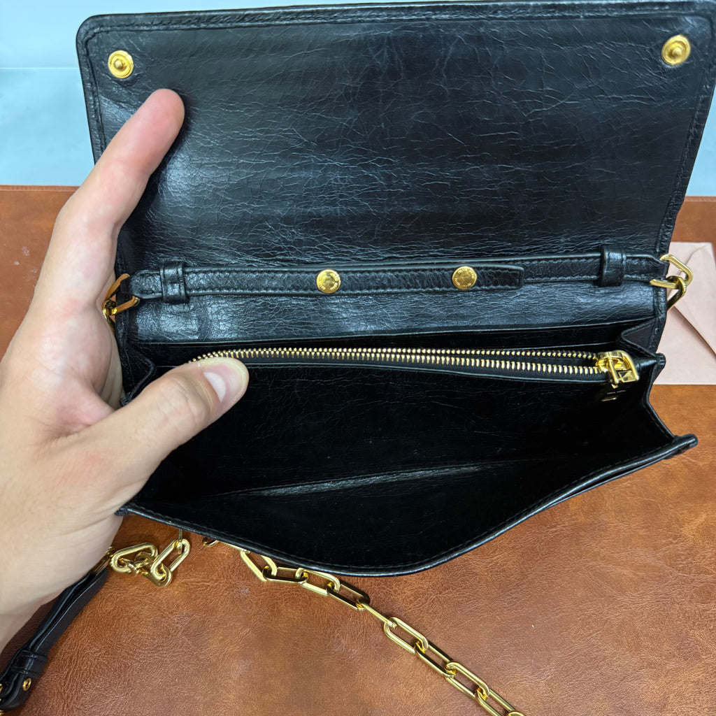 MiuMiu, Wallet on Chain