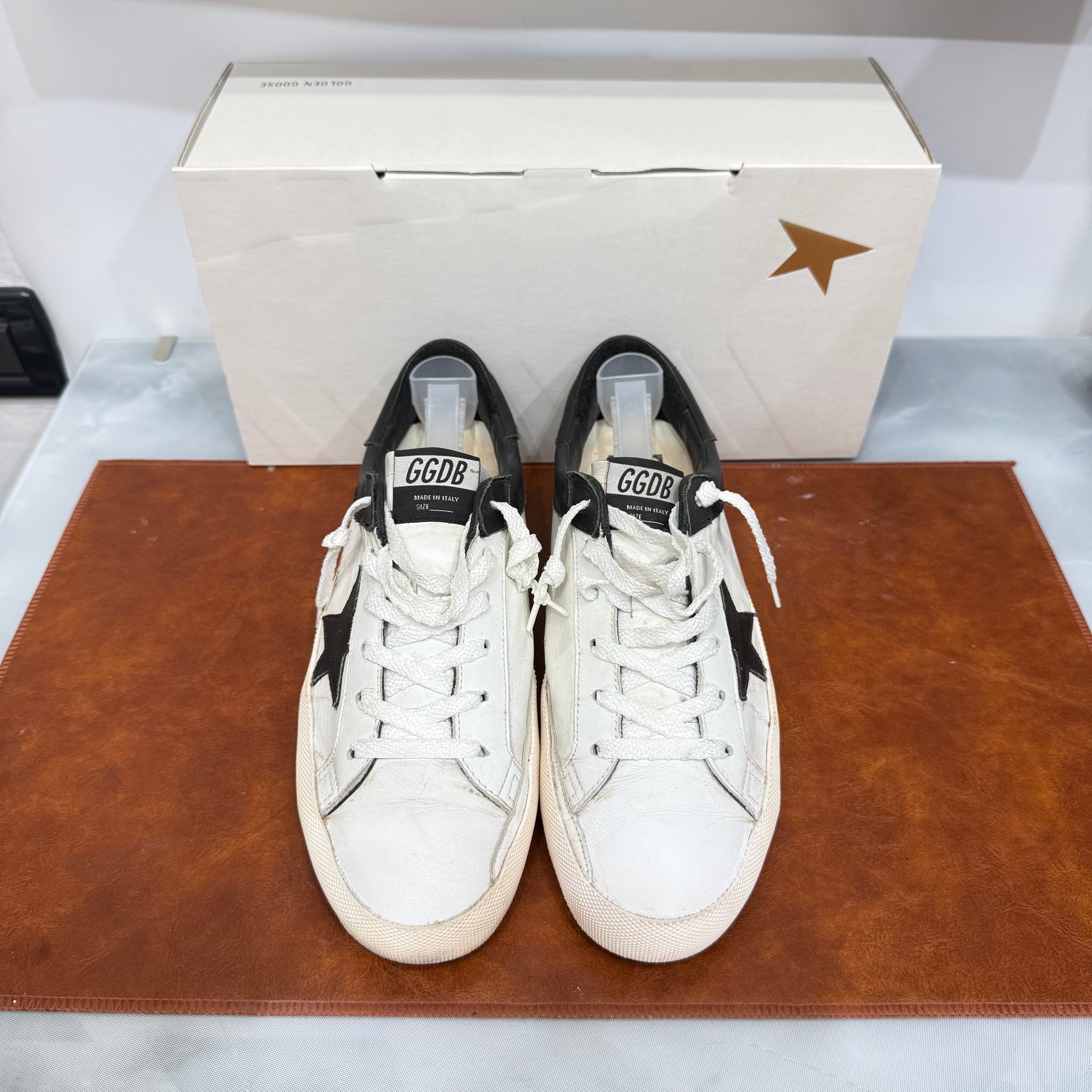 Golden Goose, Superstar B/W edt, 40