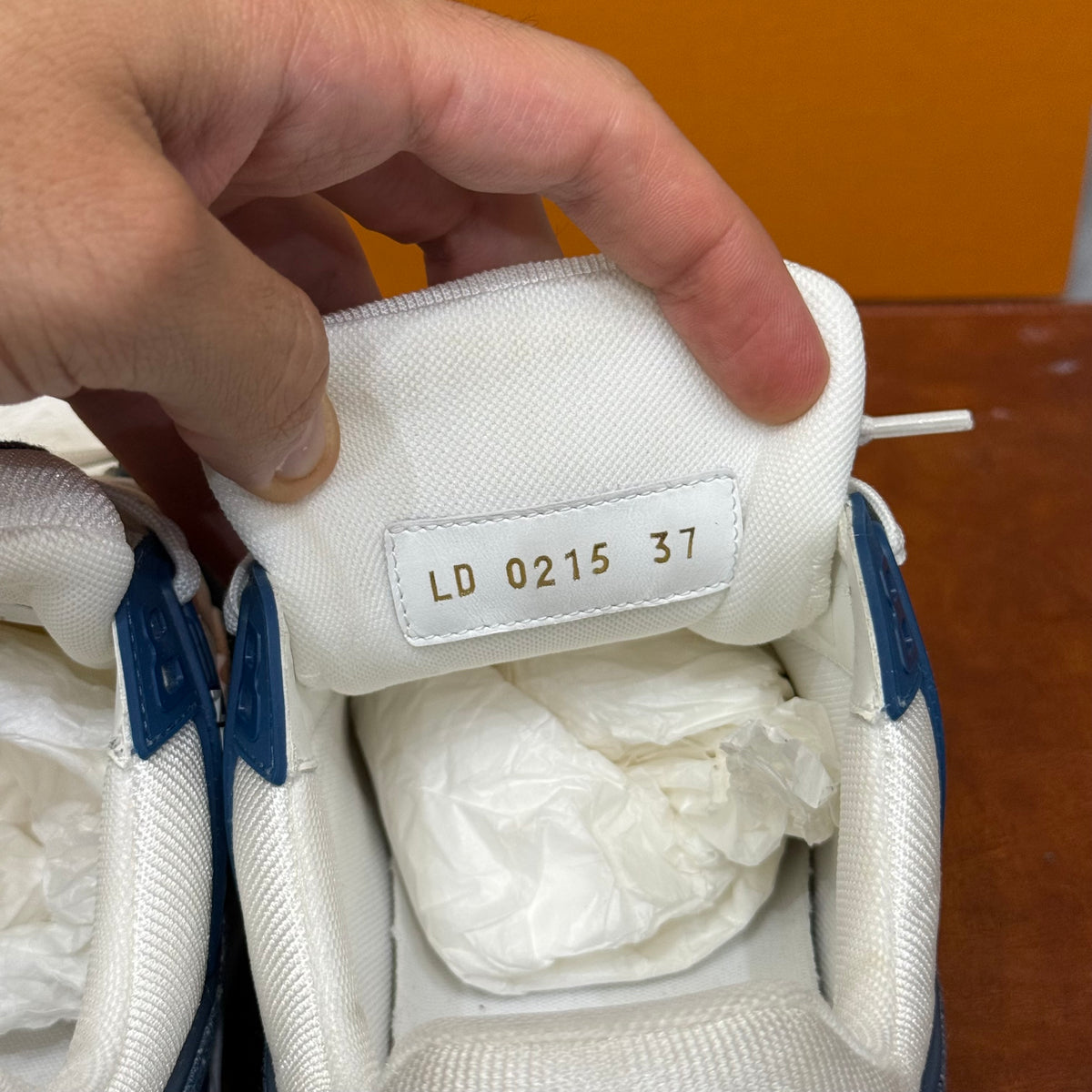 Louis Vuitton, Trainer, 37