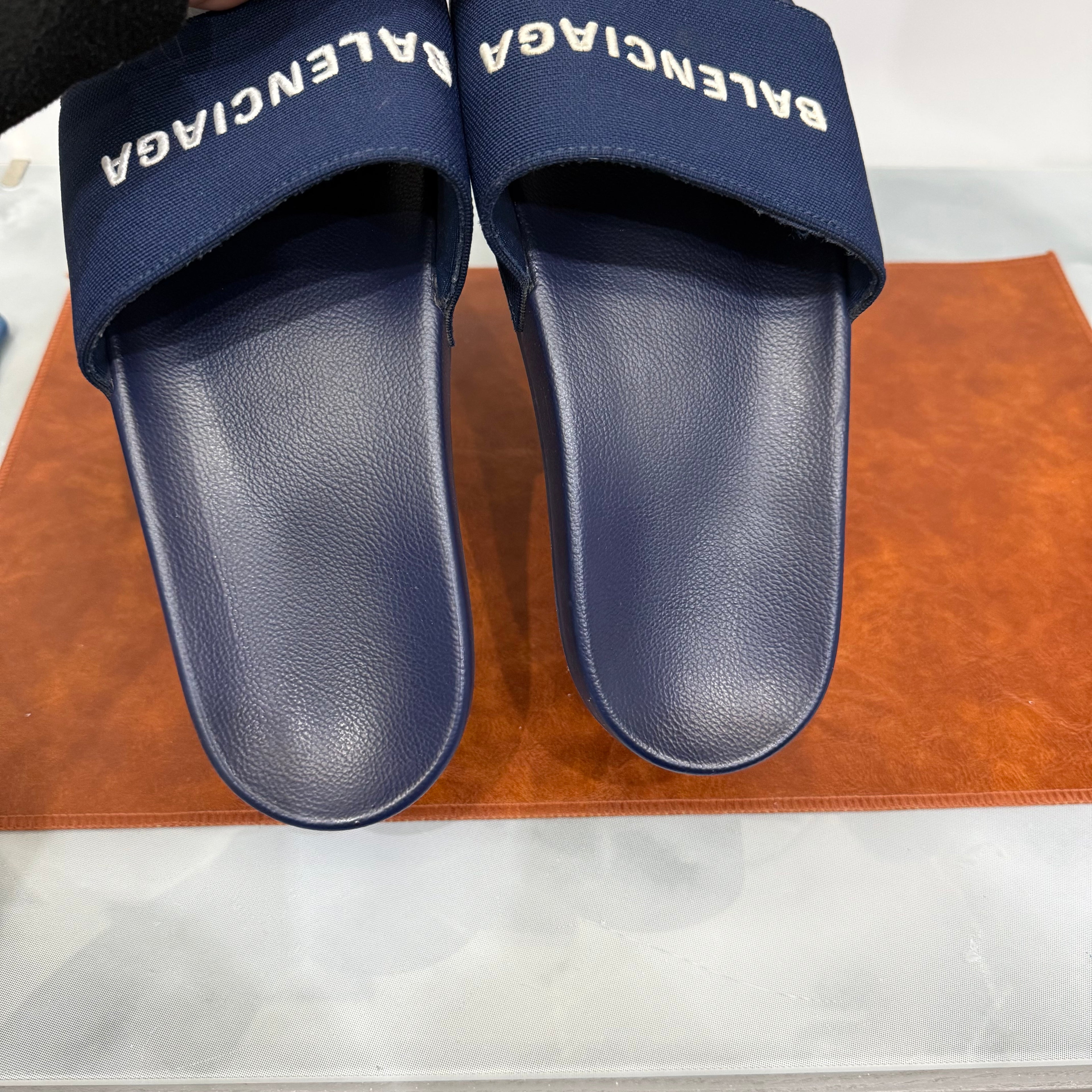 Balenciaga, Slides, 41