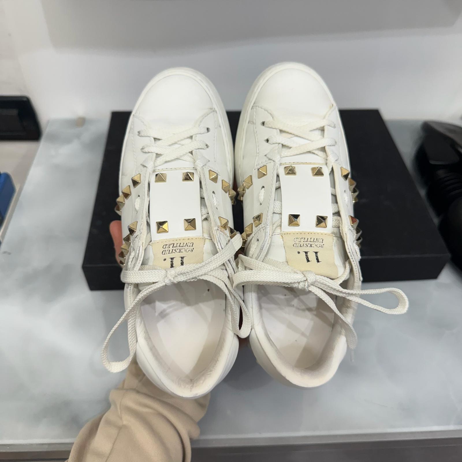 Valentino Garavani, Rockstud Untitled, 35