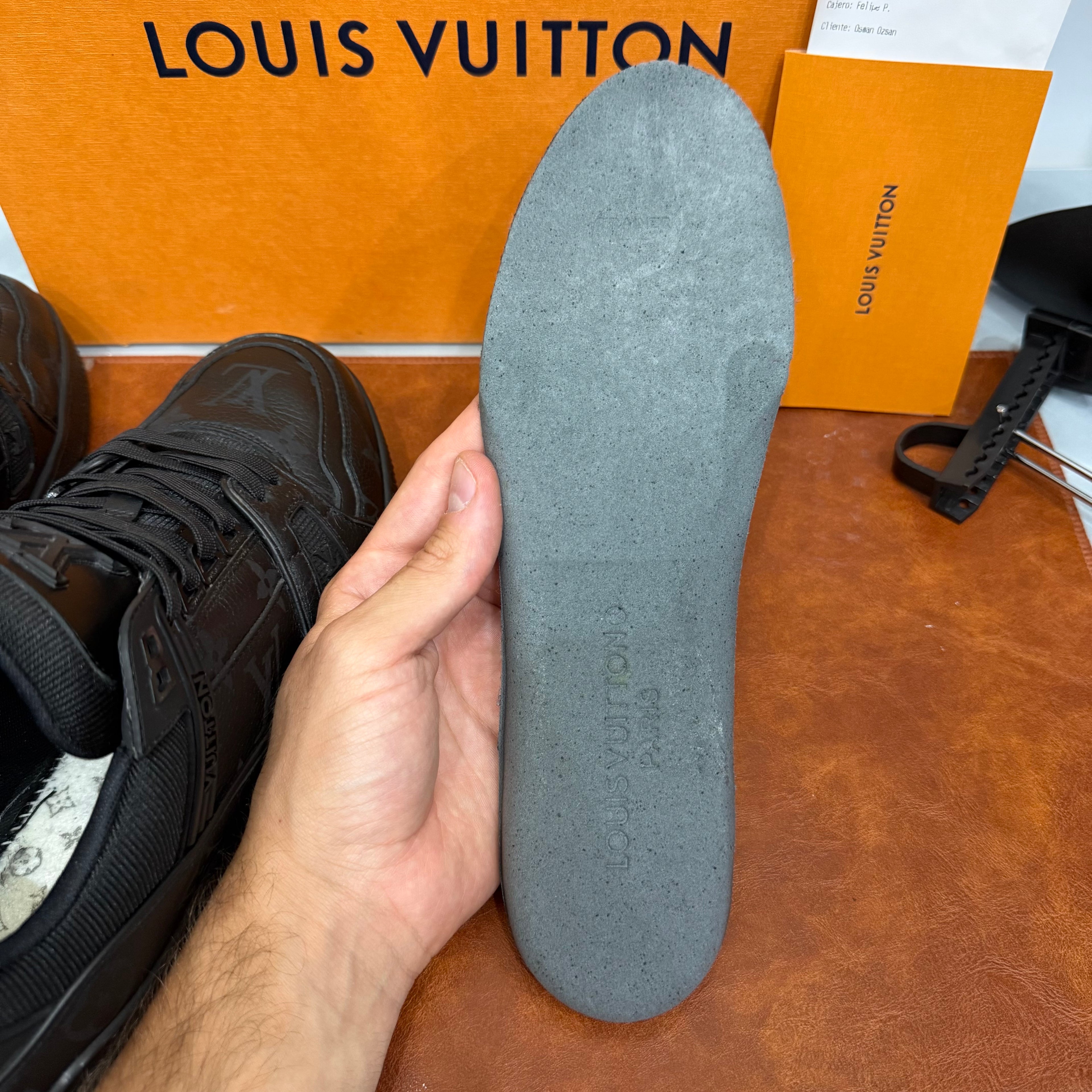 Louis Vuitton, Trainer, 42