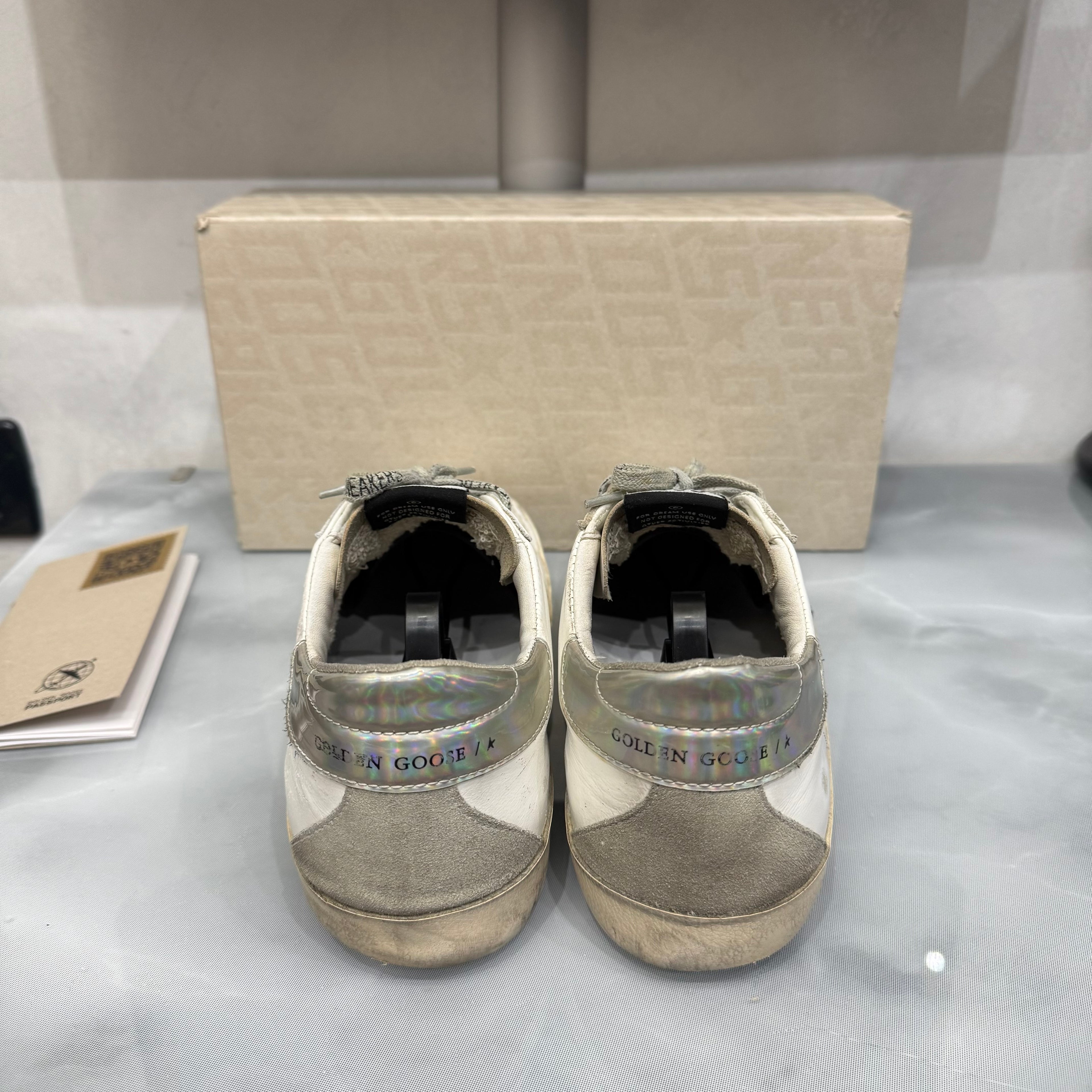 Golden Goose Superstar 42