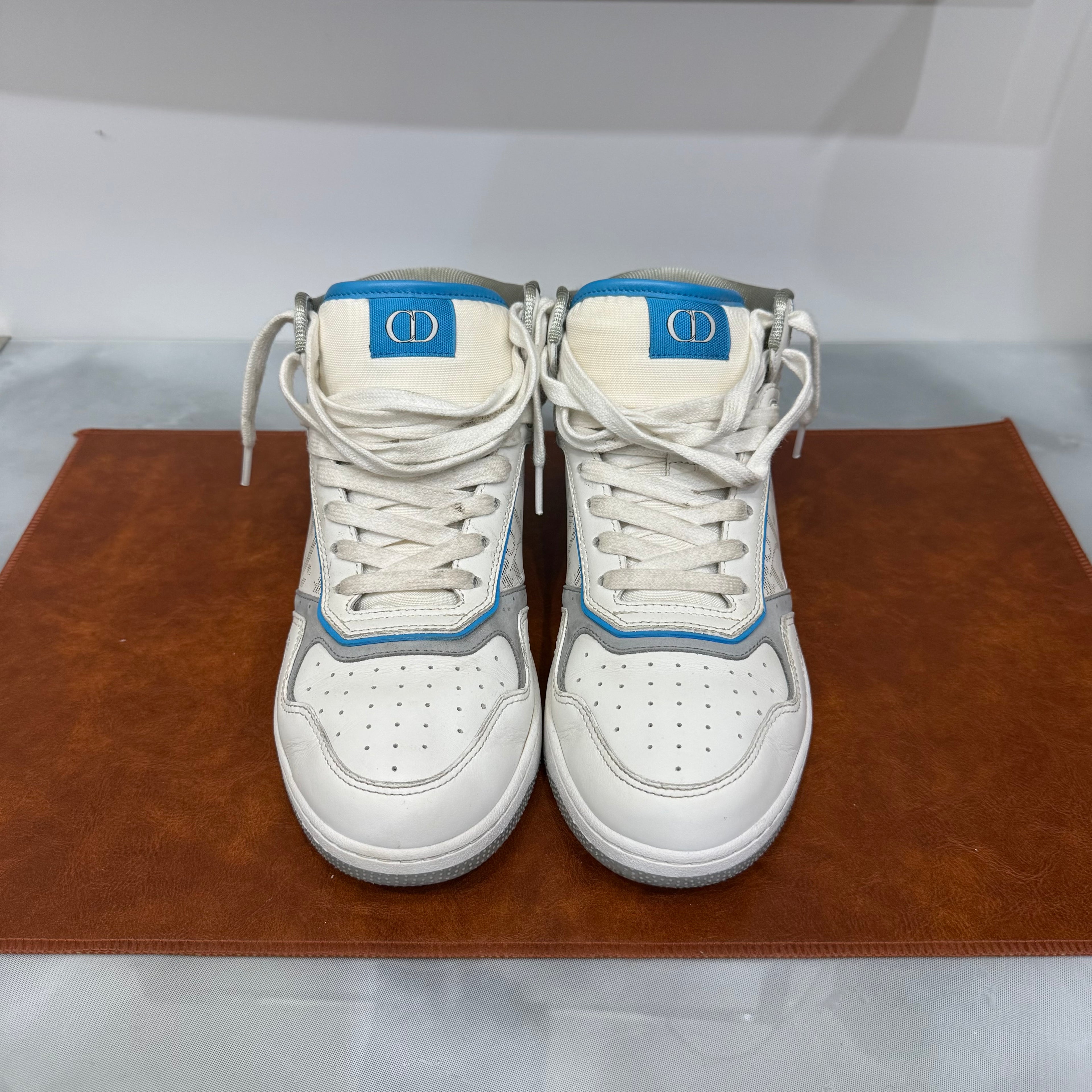 Christian Dior, B27, 39