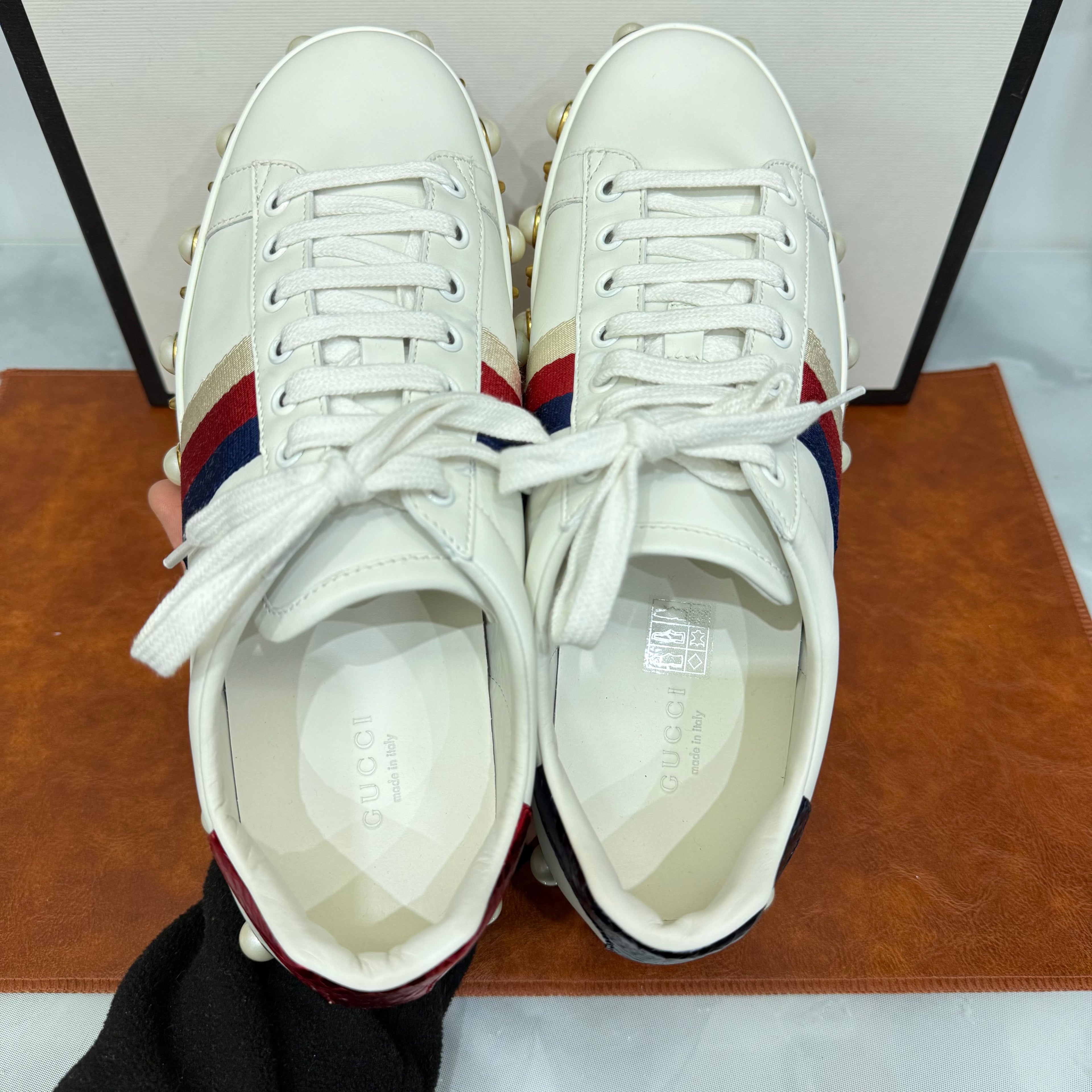 Gucci, Ace Pearl, 40