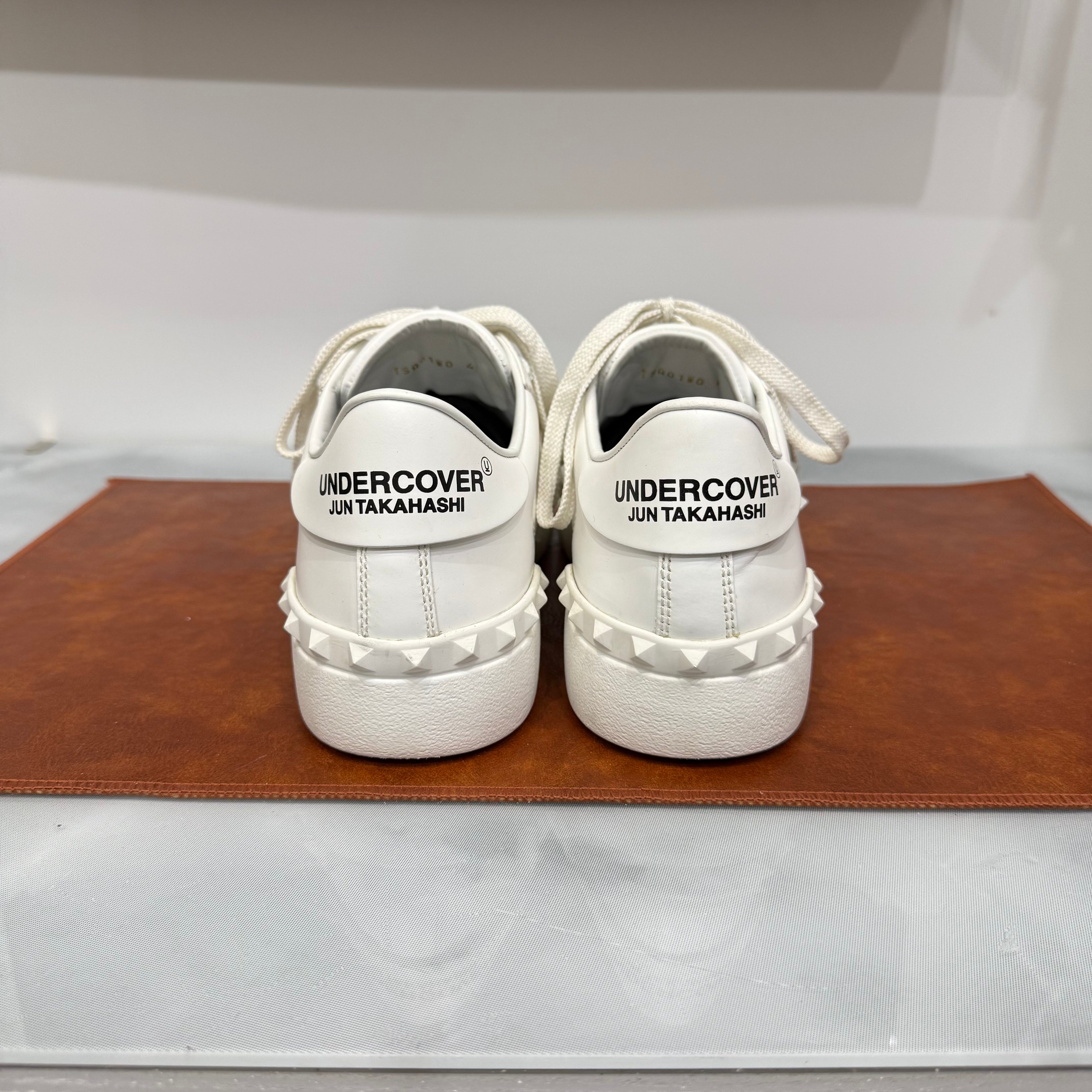 Valentino Garavani, Untitled, 40
