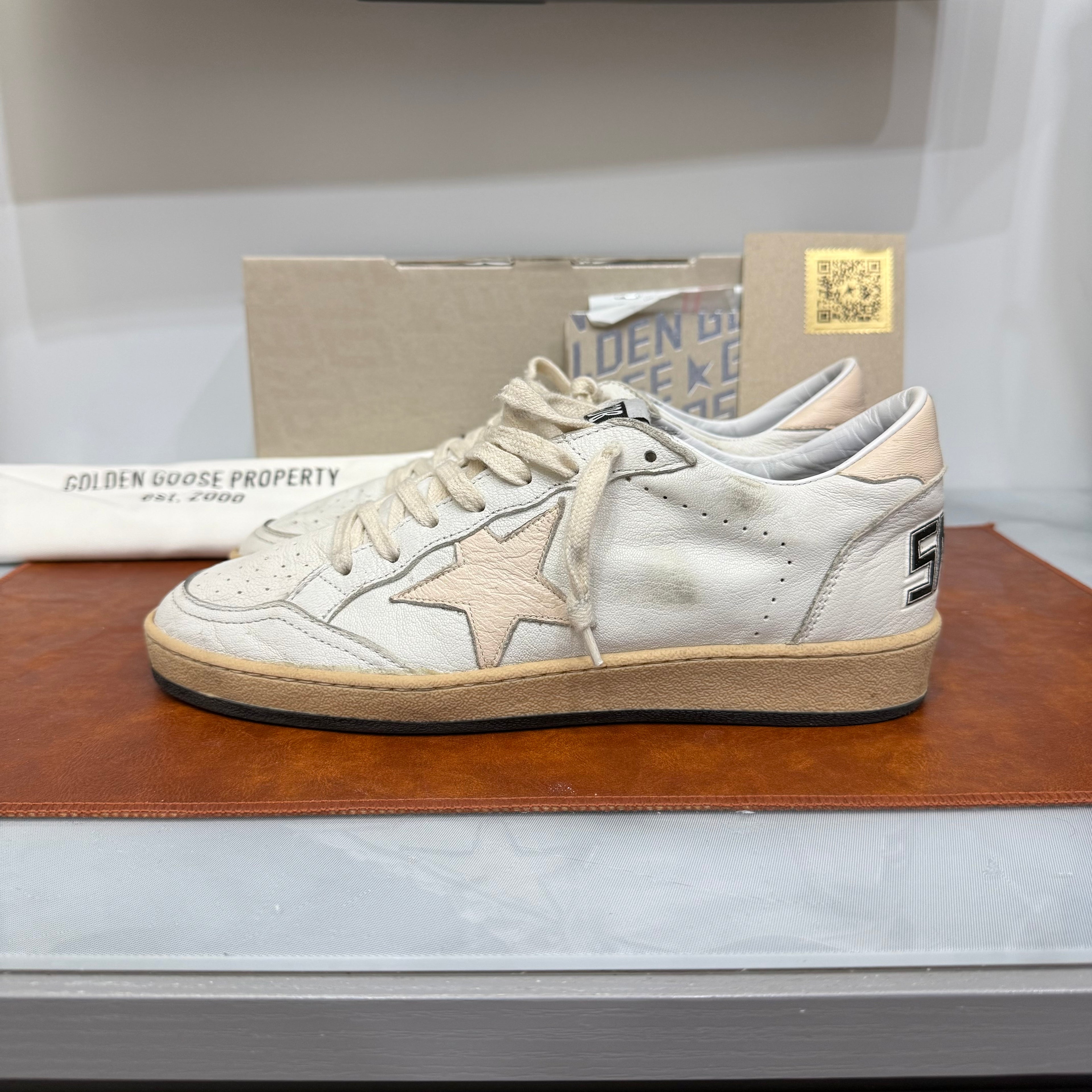 Golden Goose Ballstar