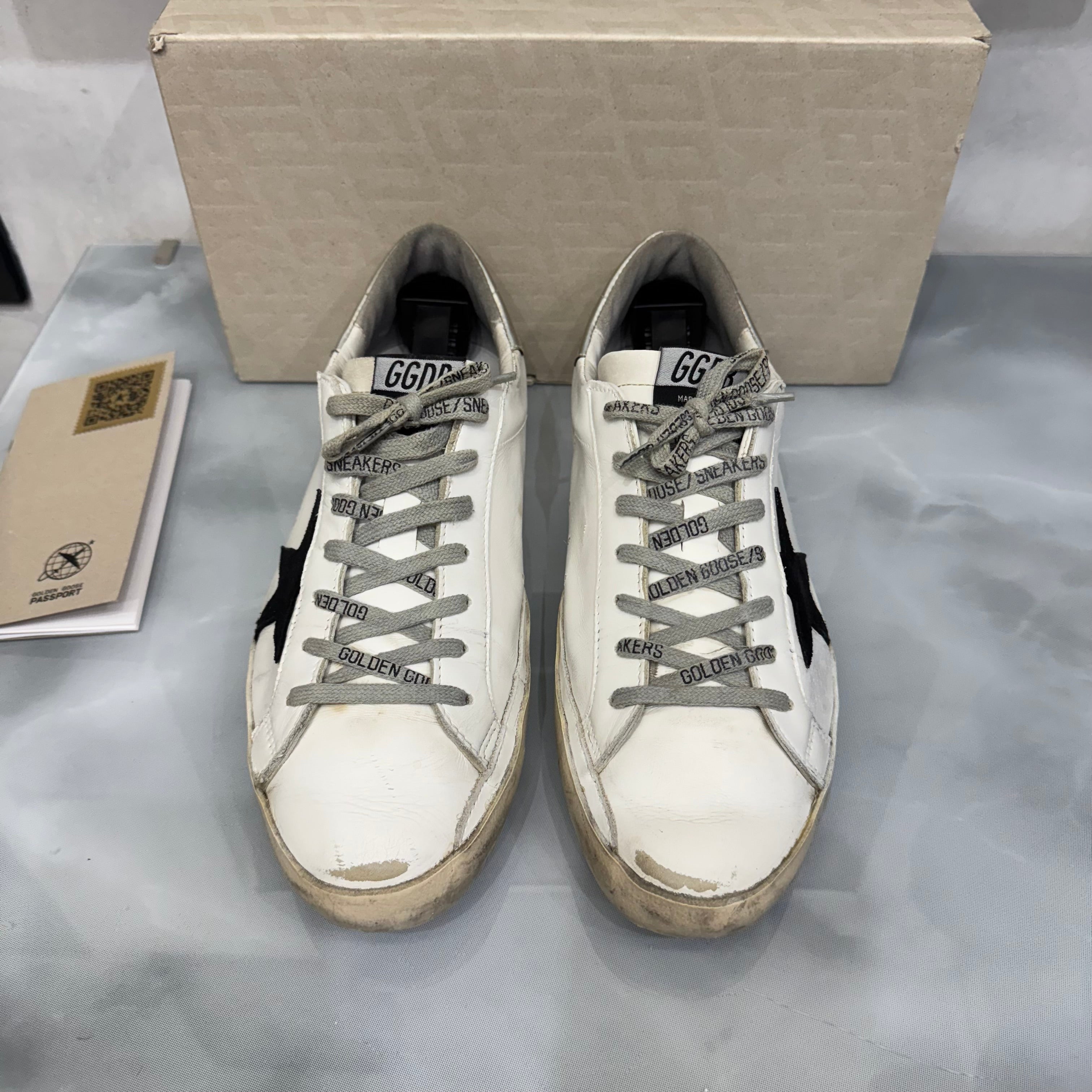 Golden Goose Superstar 42