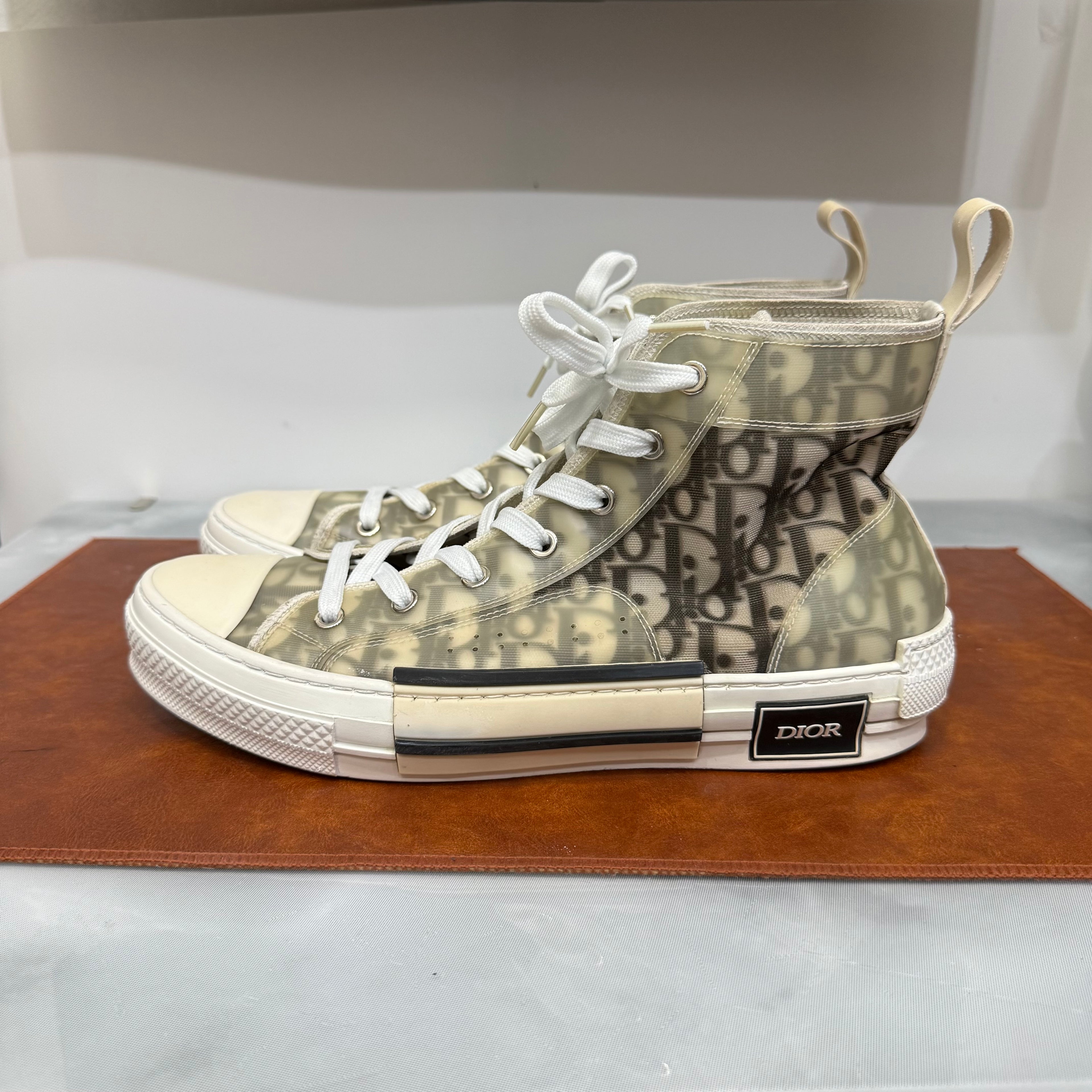 Christian Dior, B23, 41