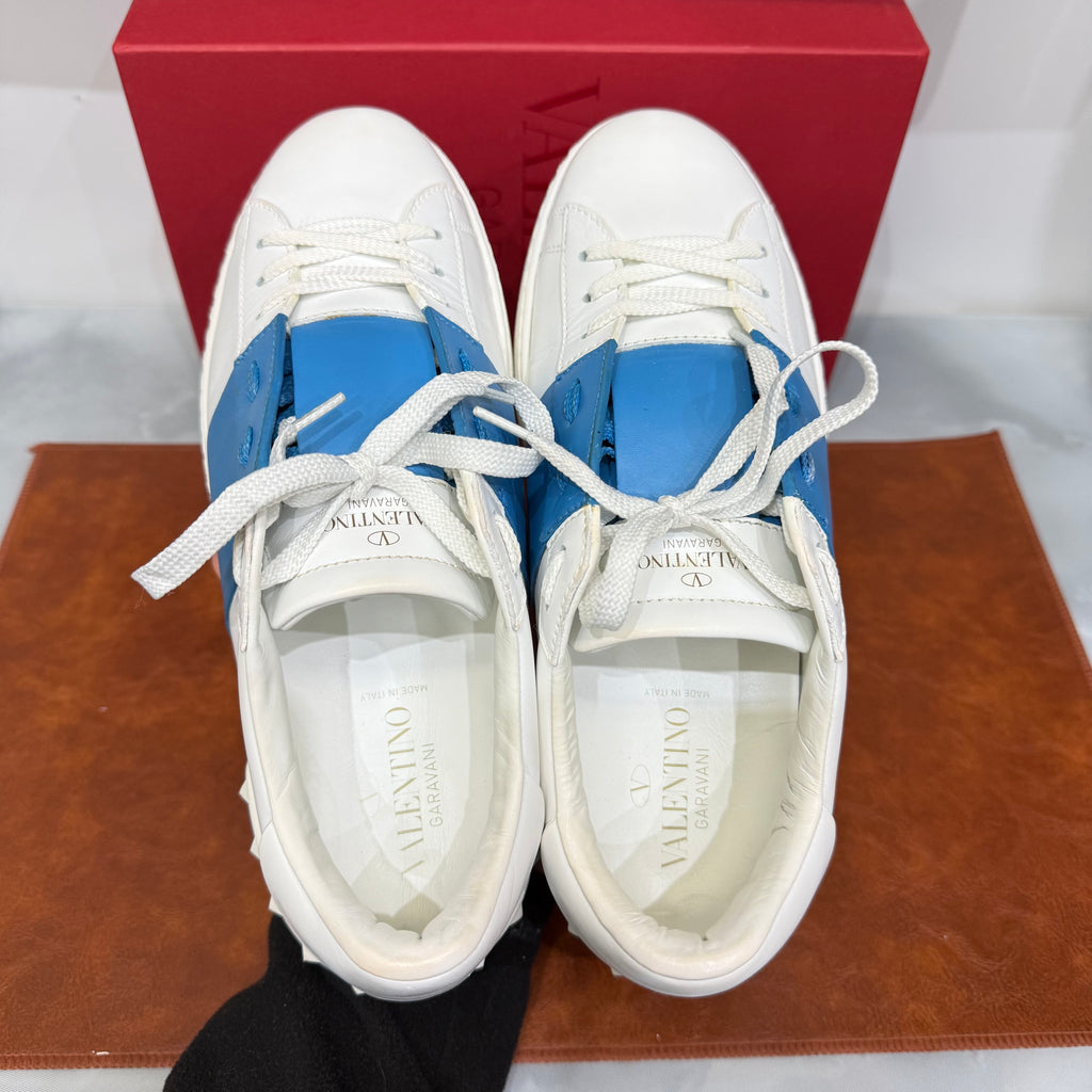 Valentino Garavani, Open, 40