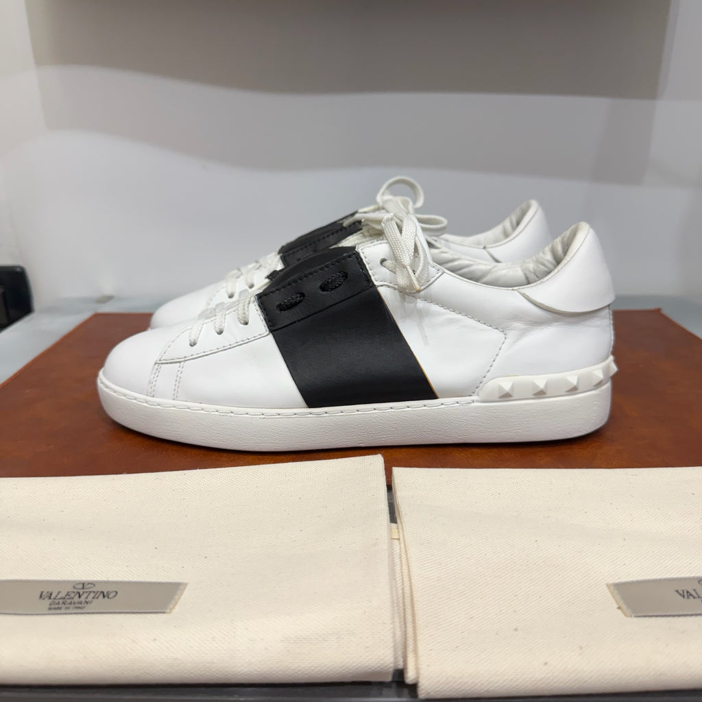 Valentino Garavani, Open, 41