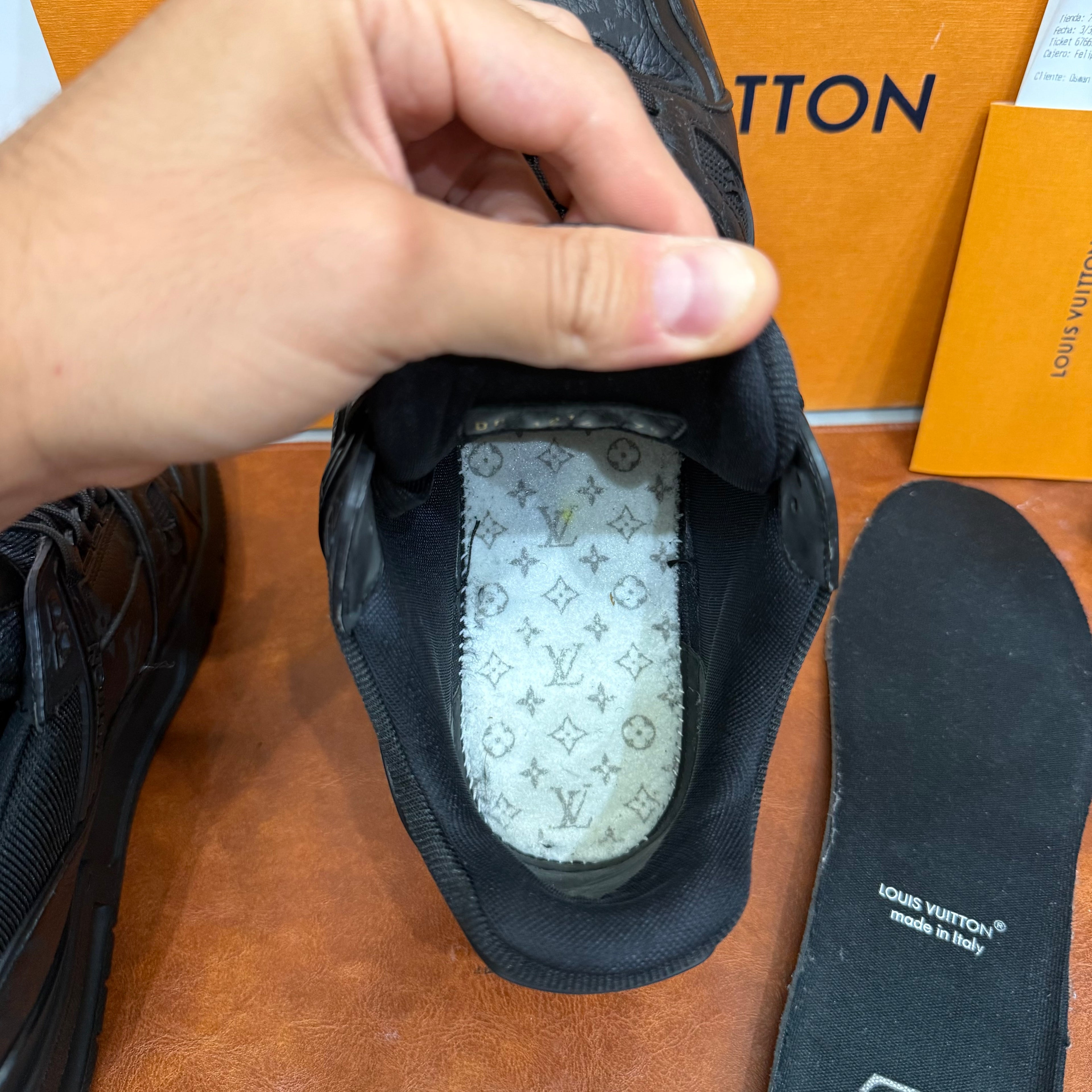 Louis Vuitton, Trainer, 42