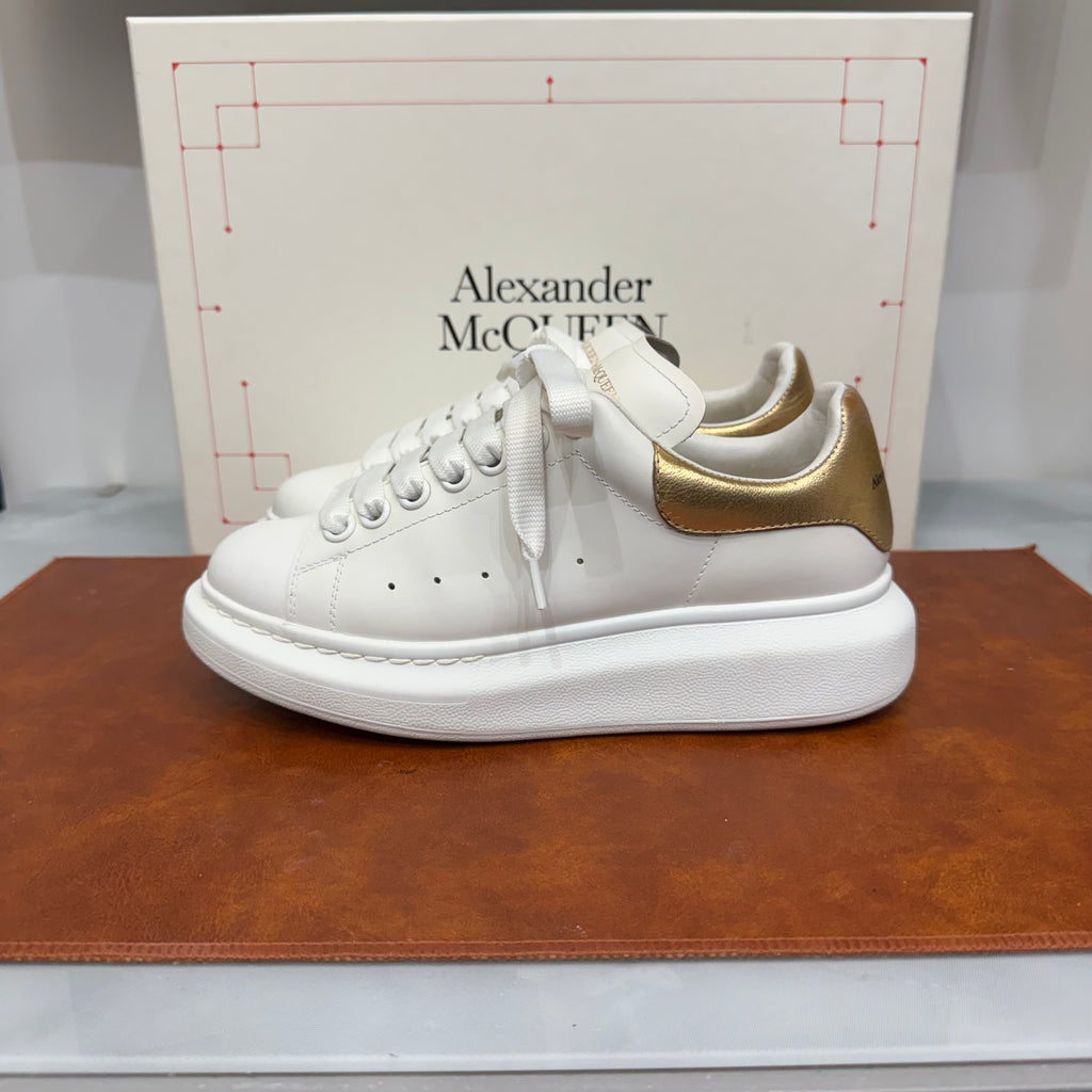 Alexander McQueen, OverSized, 36