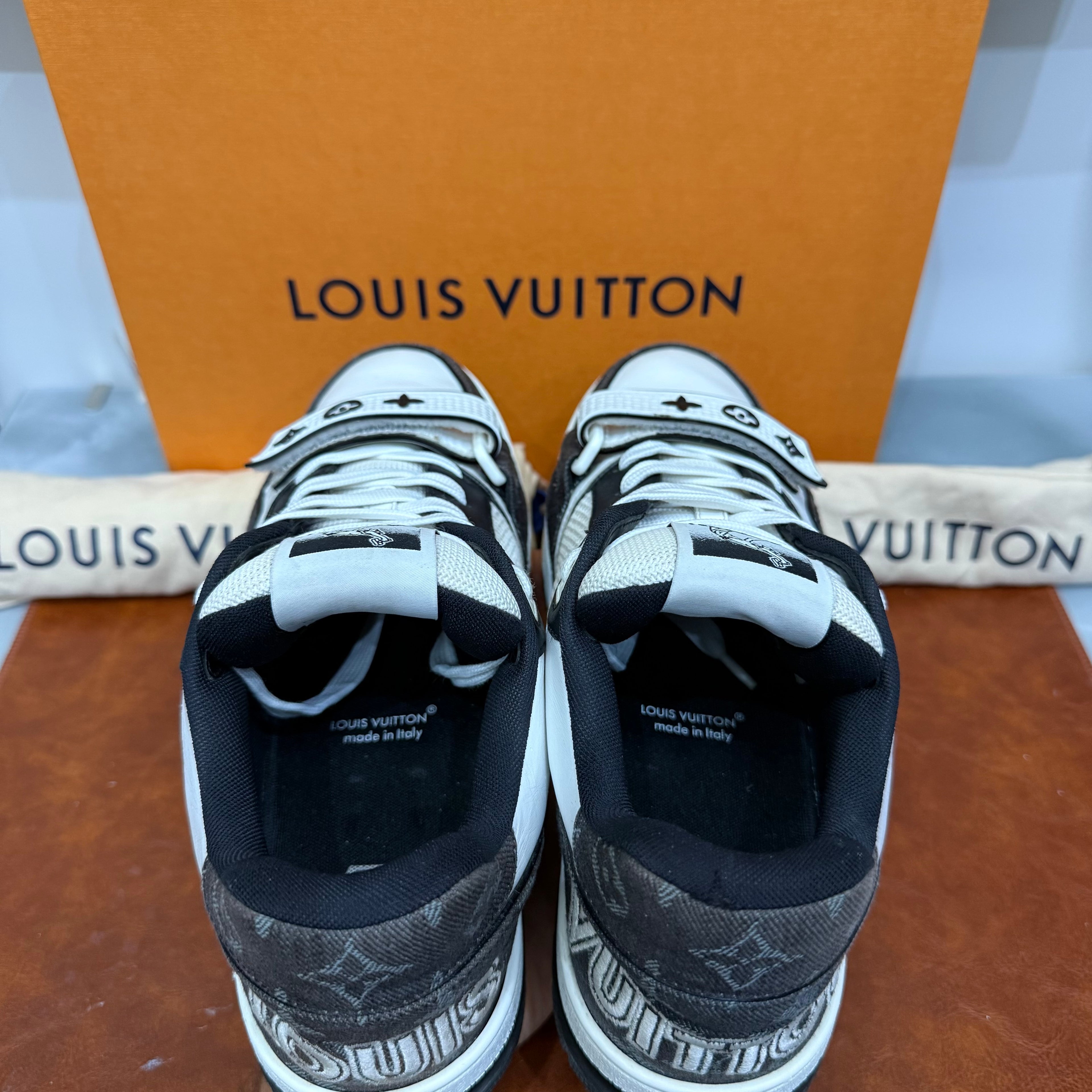 Louis Vuitton, Trainer, 42