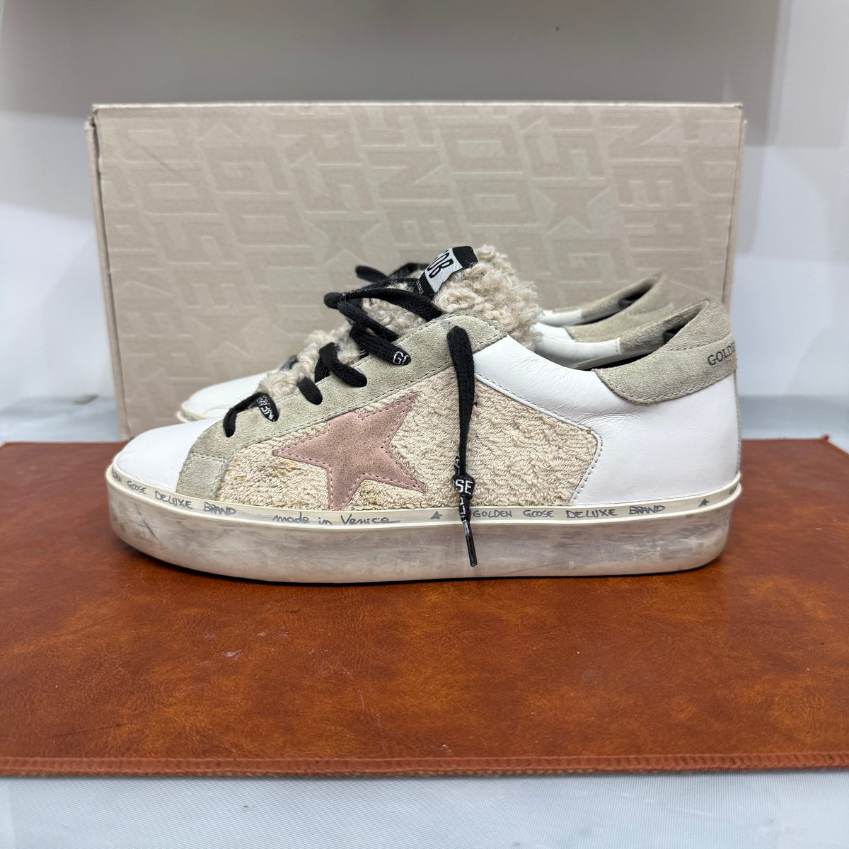 Golden Goose, Hi-Star, 38
