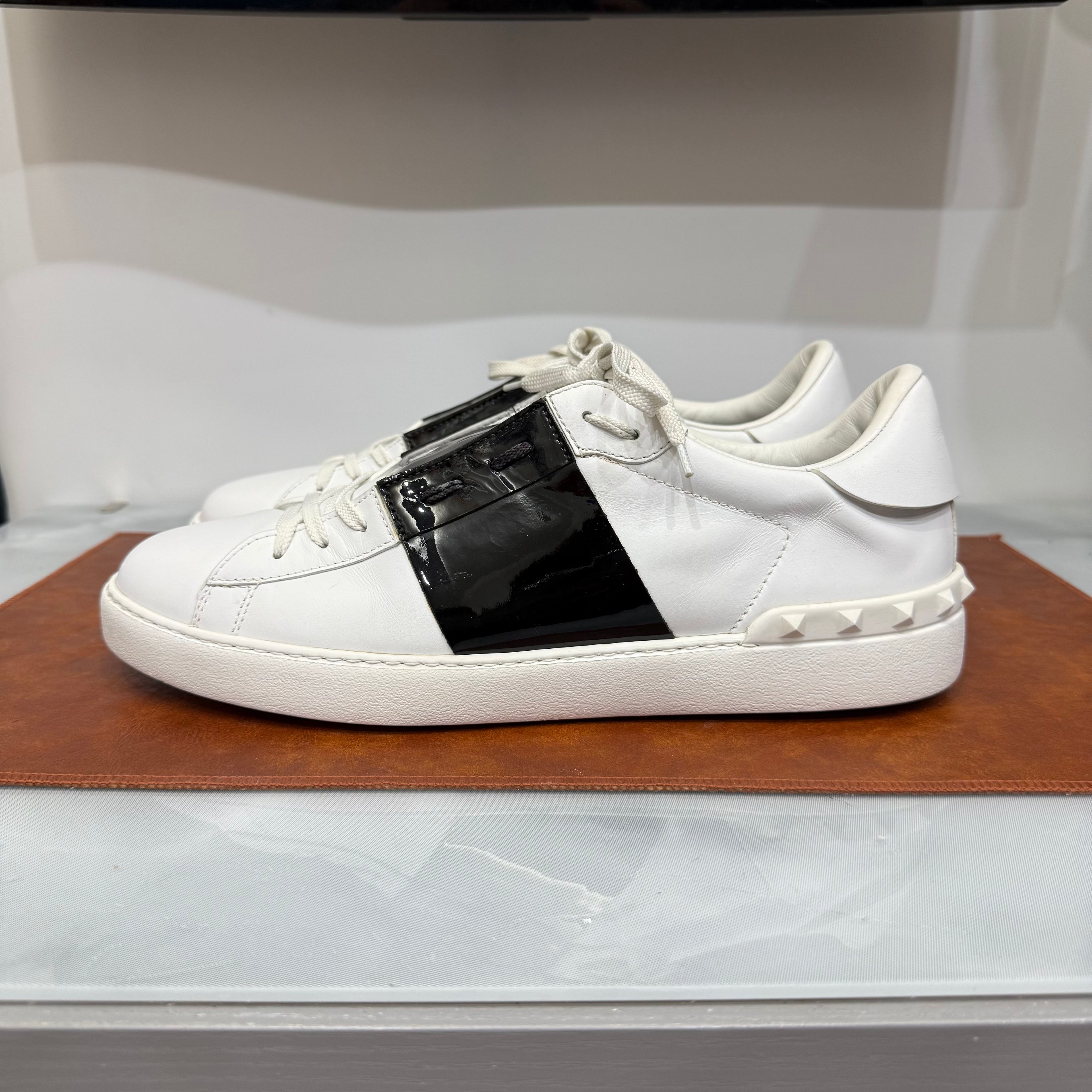 Valentino Garavani, Open, 45