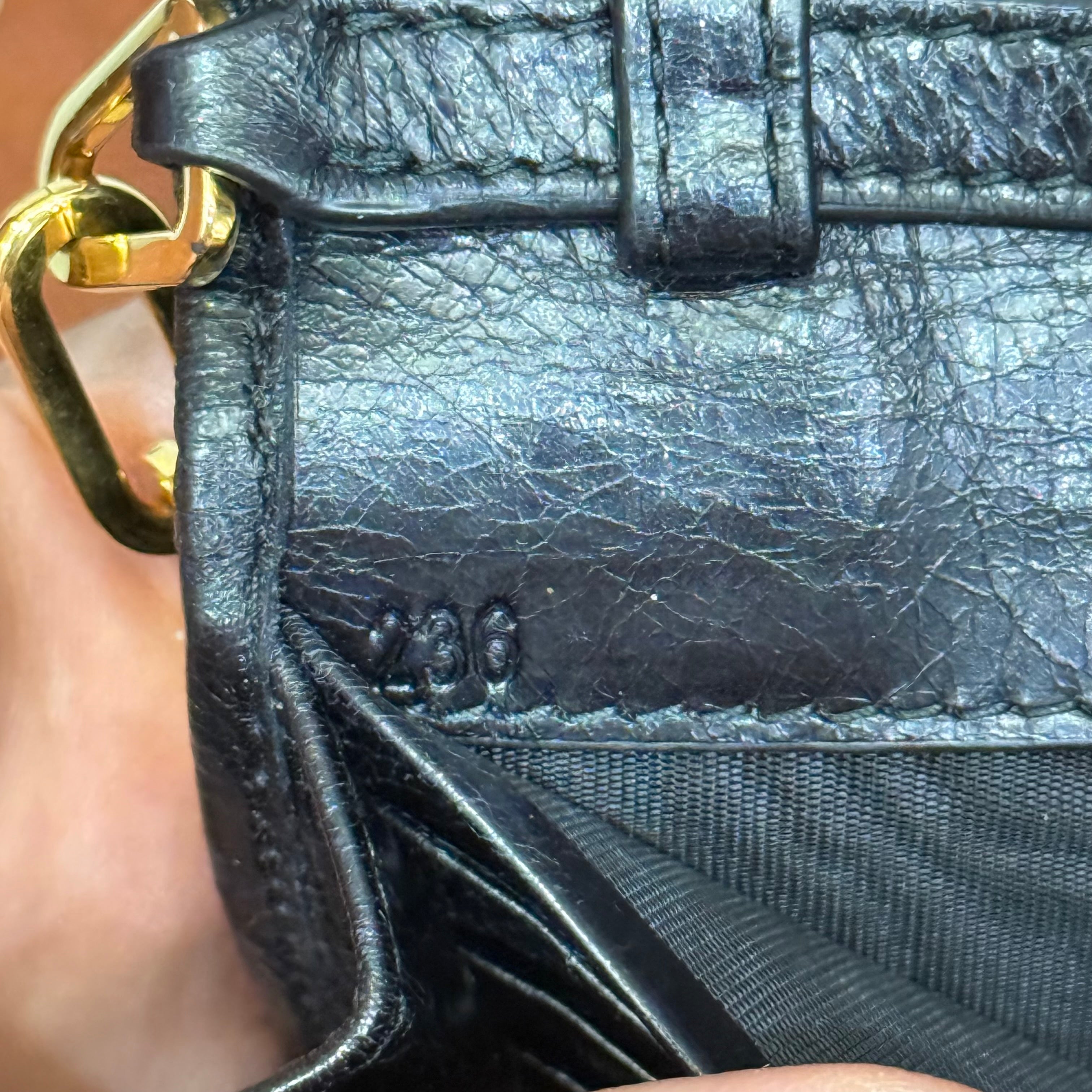 MiuMiu, Wallet on Chain