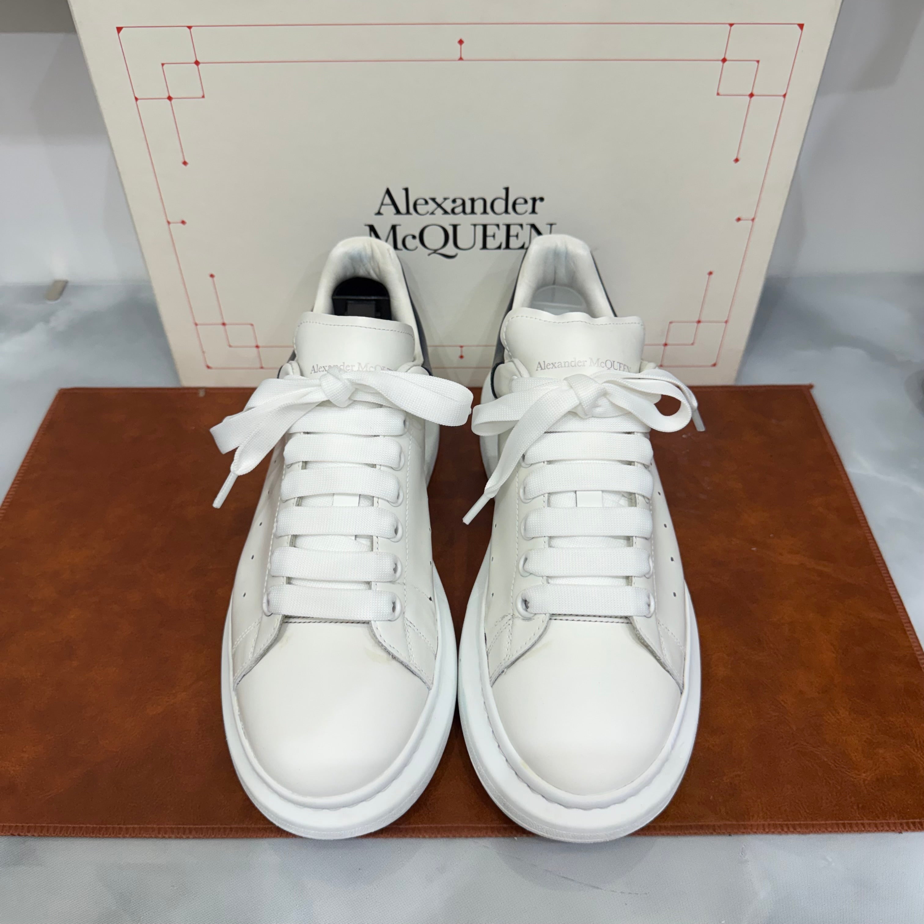 Alexander McQueen, OverSized, 42.5