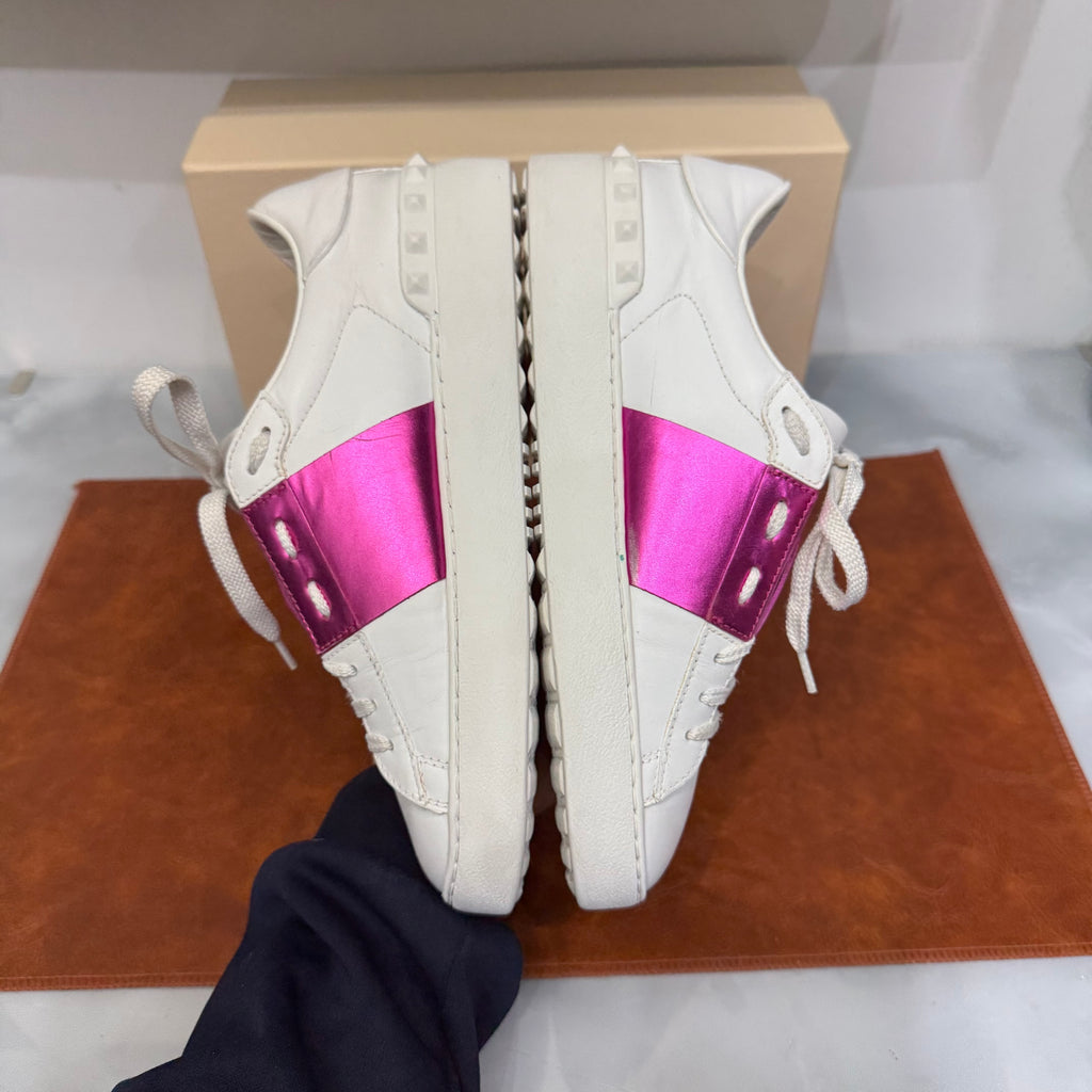 Valentino Garavani, Open, 37