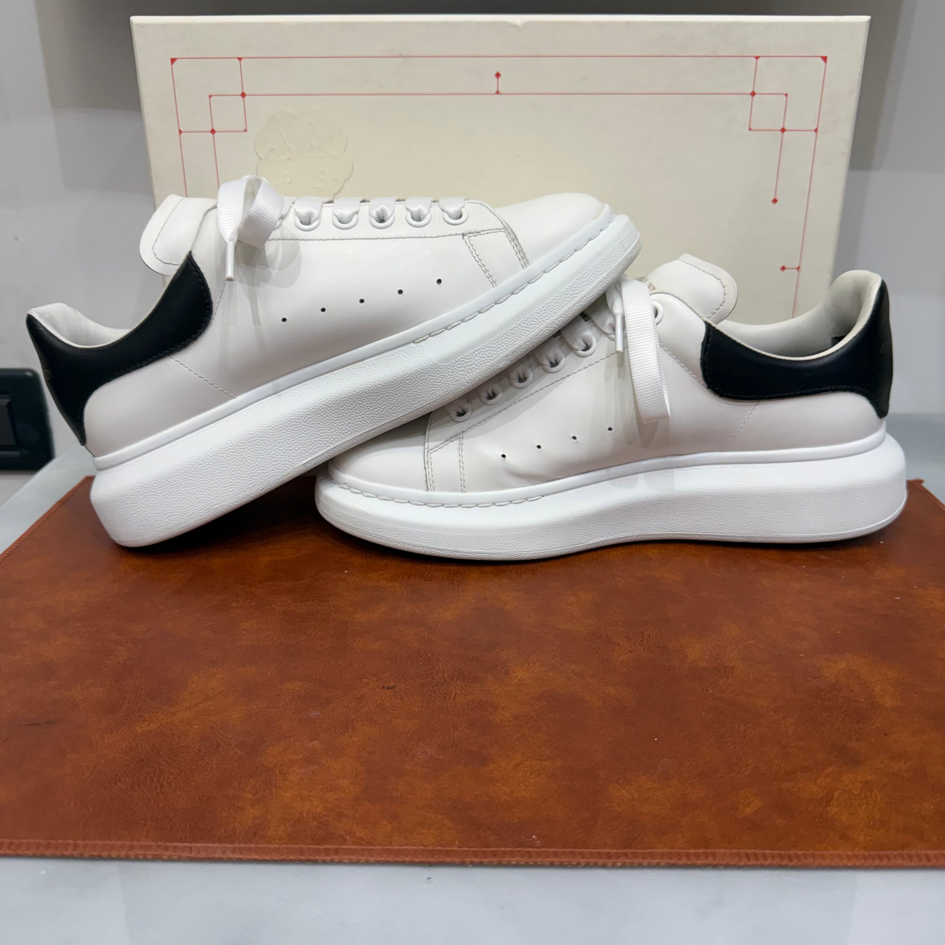 Alexander McQueen, OverSized, 41.5