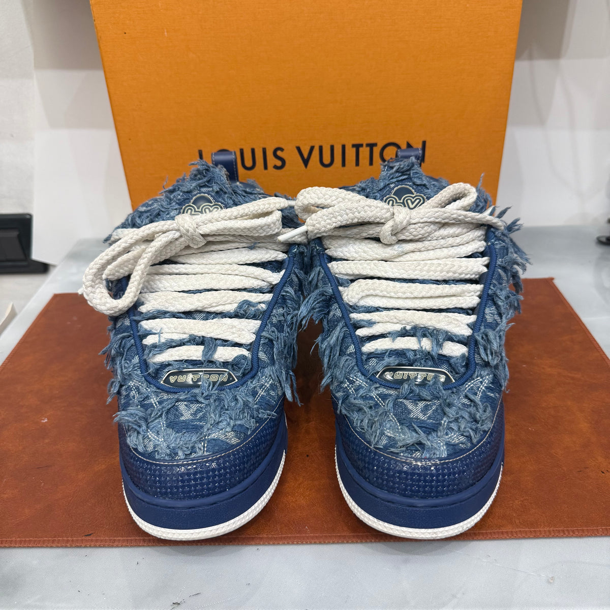 Louis Vuitton, Skate, 43.5