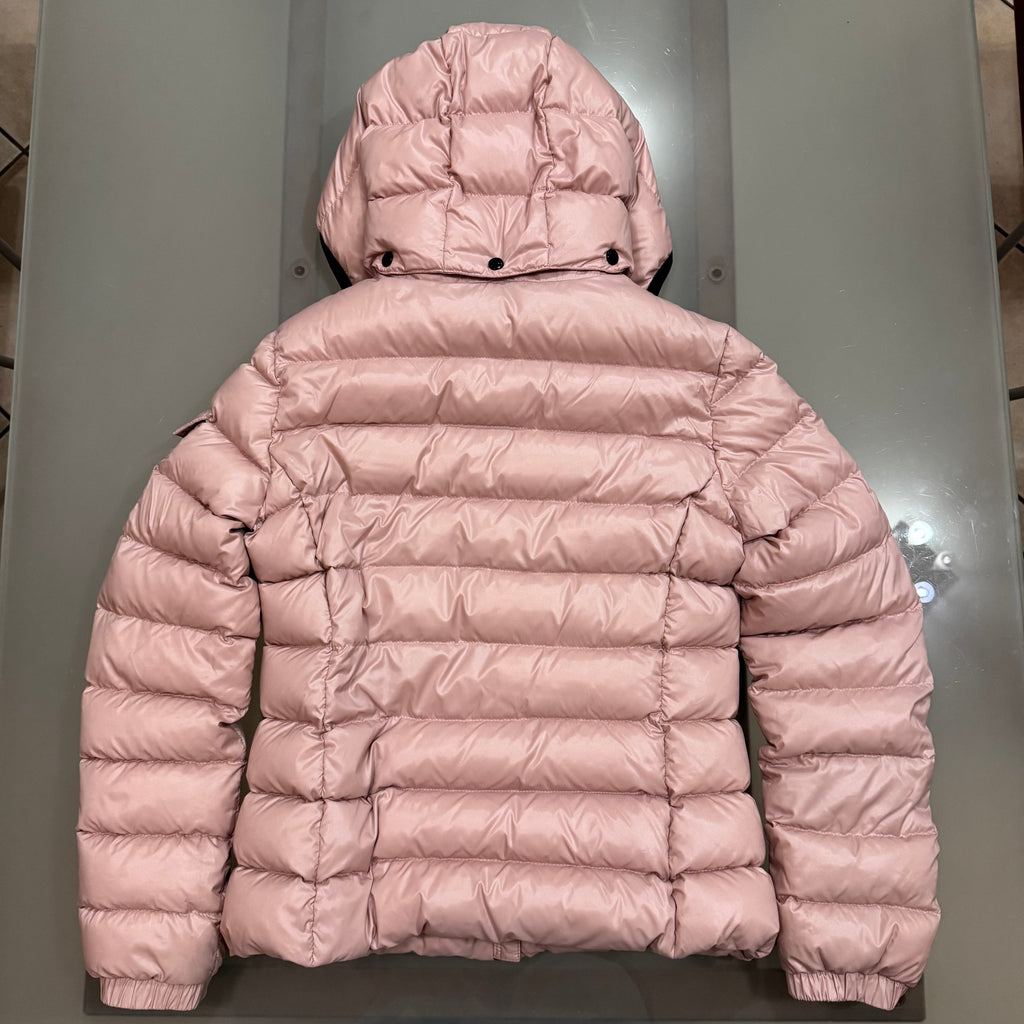 Moncler S