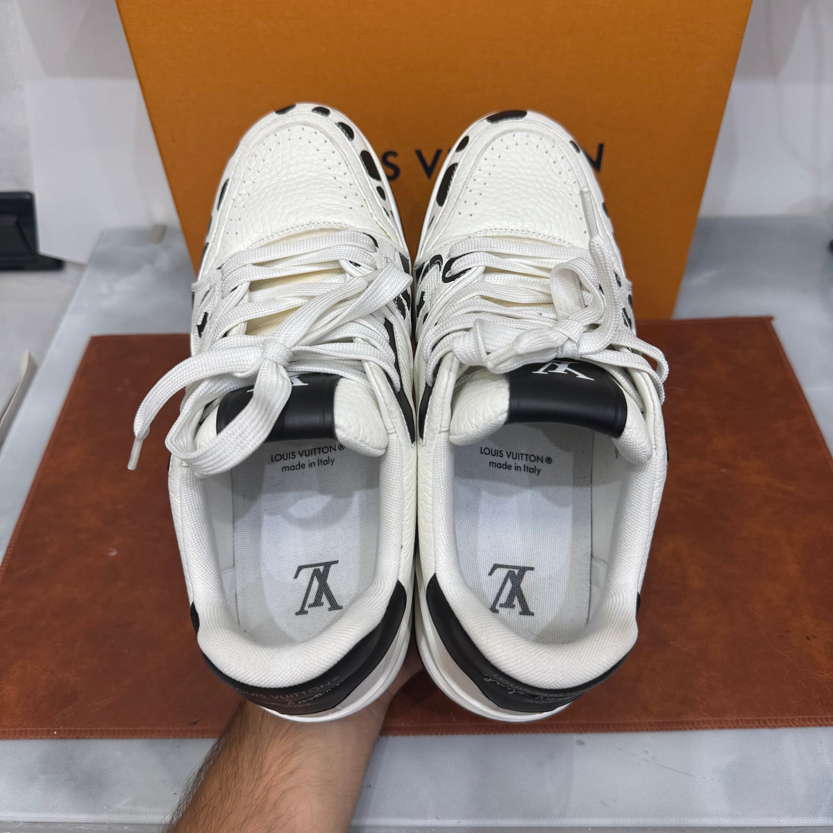 Louis Vuitton, Trainer x Kusama, 41